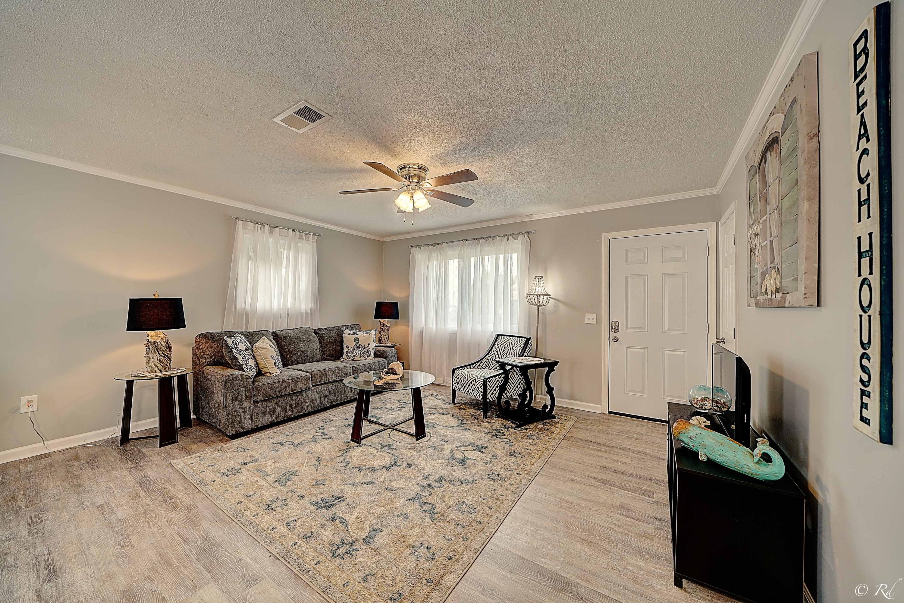 MIRAMAR HEIGHTS - Residential