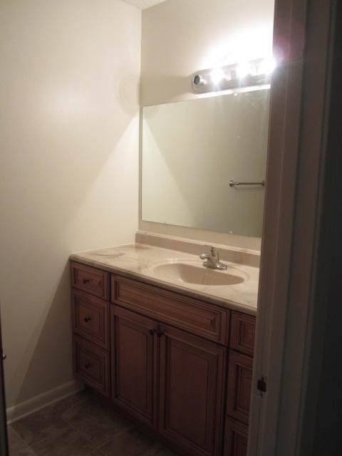 BERKSHIRE WOODS - Residential Lease