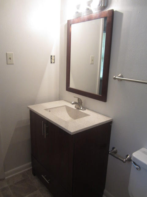 BERKSHIRE WOODS - Residential Lease