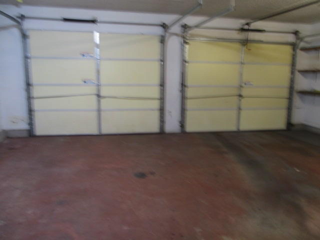 BERKSHIRE WOODS - Residential Lease
