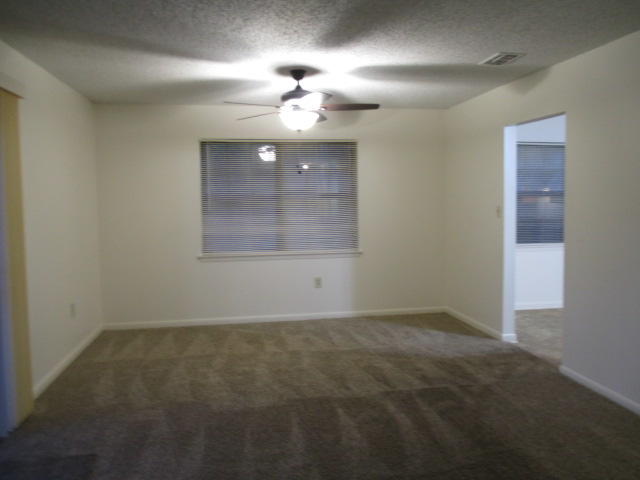 BERKSHIRE WOODS - Residential Lease