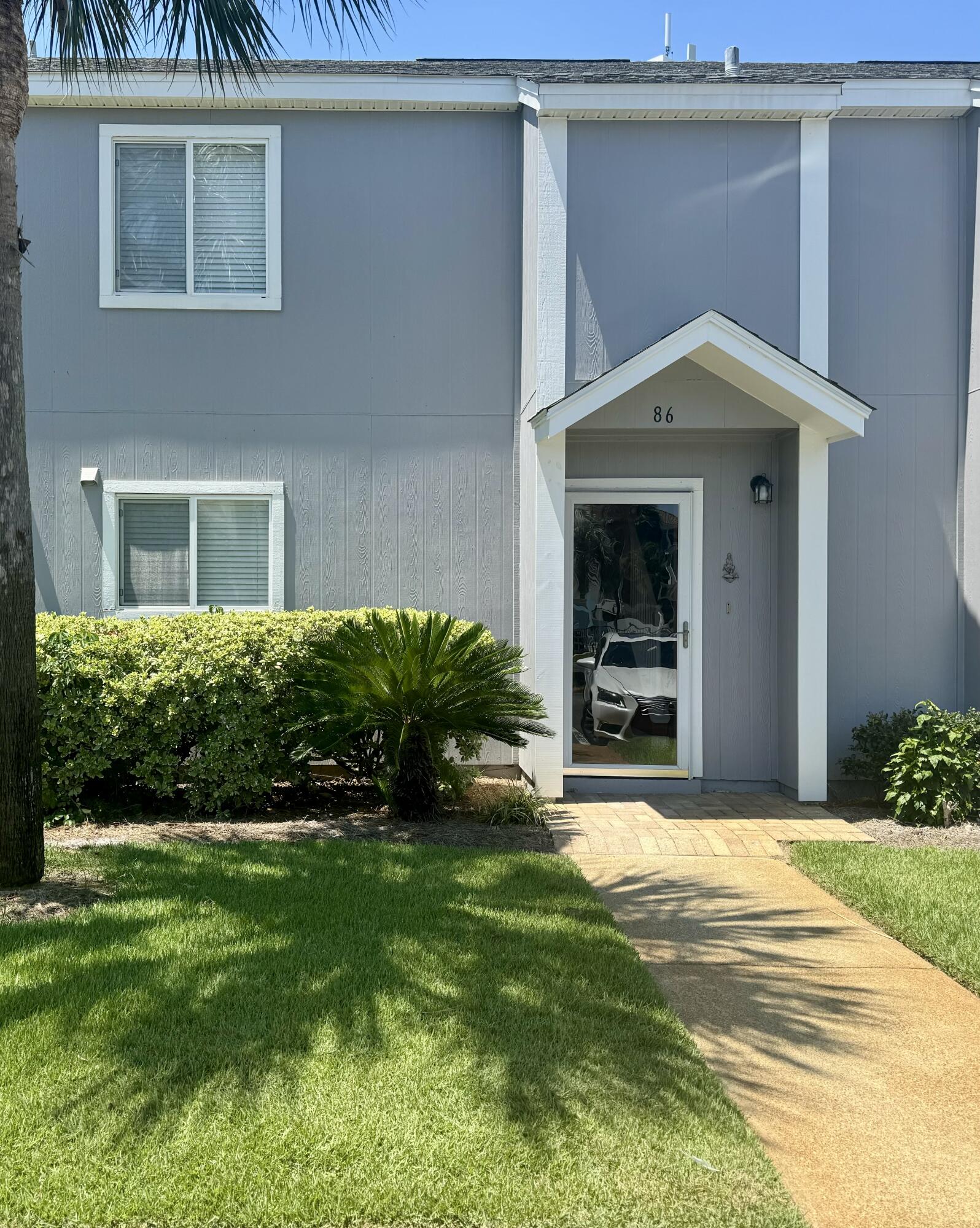 Check out this beautifully remodeled townhome with three bedrooms 2 1/2 bath in the heart of Destin! Assigned parking right in front of your units so no elevators or garages to deal with. The association allows vacation rentals and owners pets and also offers 300 feet of deeded Beach access! This unit has never been on a rental program, but is fully furnished and equipped for full-time living or an amazing beach rental! You'll find two pools, one heated shuffleboard Pickleball and a group barbecue area... Awesome gazebo for sunset! This property is located on 12 acres and beautifully maintain which is very hard to find in a beachfront community it's priced to sell and the seller has Furnished beautifully for your convenience