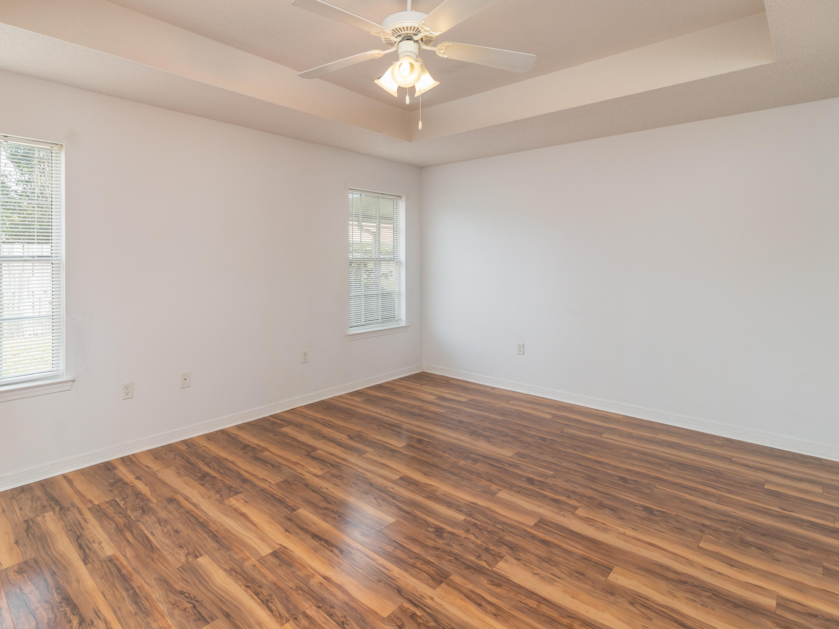 FAIRCHILD ESTATES - Residential