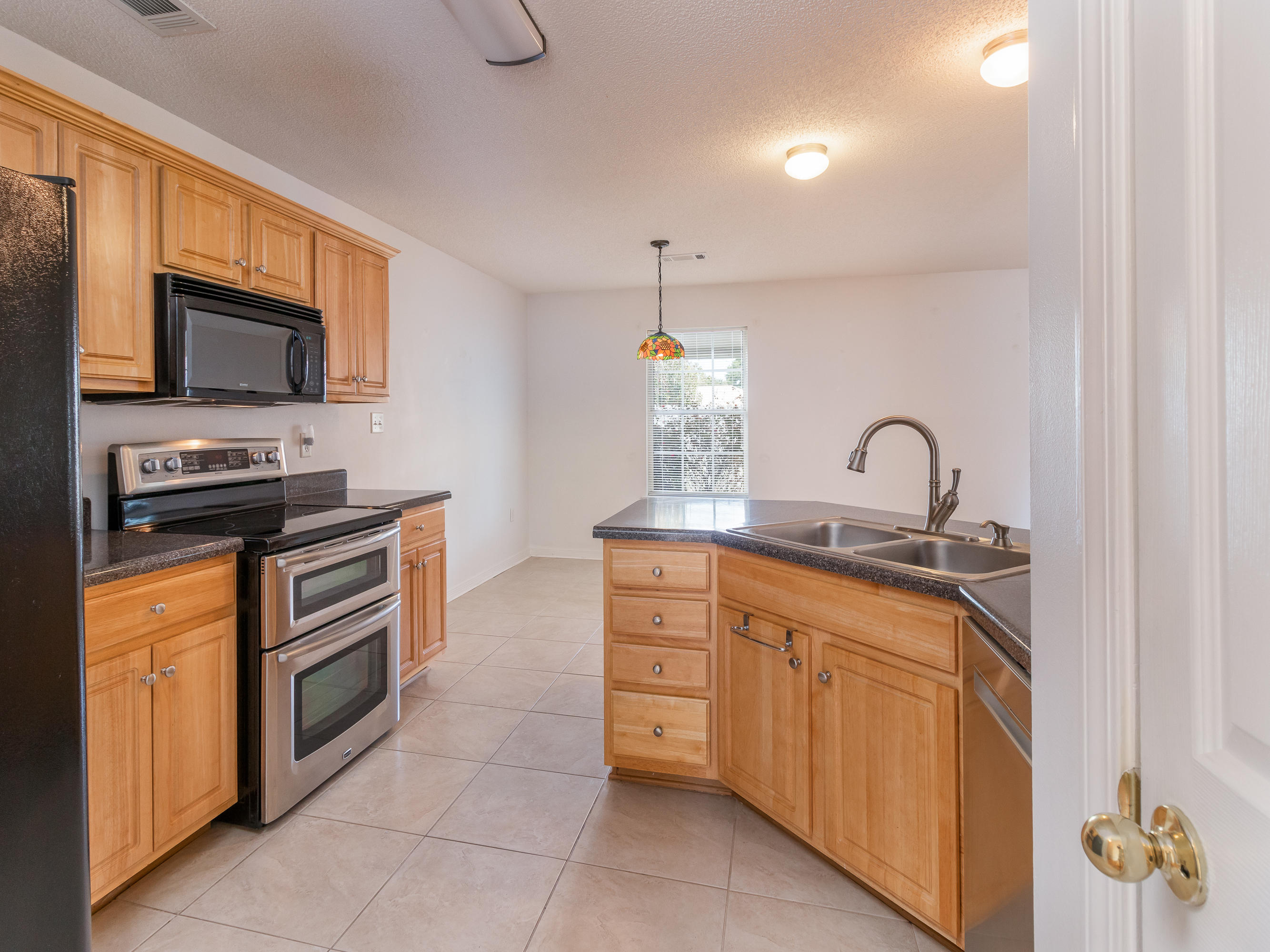 FAIRCHILD ESTATES - Residential