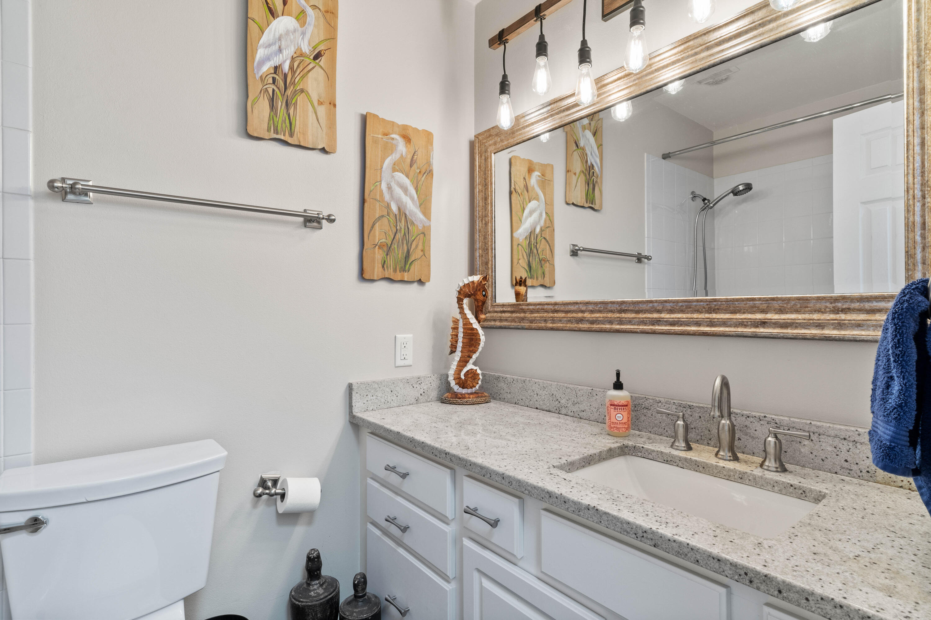 CALHOUN S/D DESTIN LOT 91 +BEG SW COR LOT 92 E 50 FT NW TO NE COR 91 THENCE S TO PT OF BEG BLK D 90 - Residential