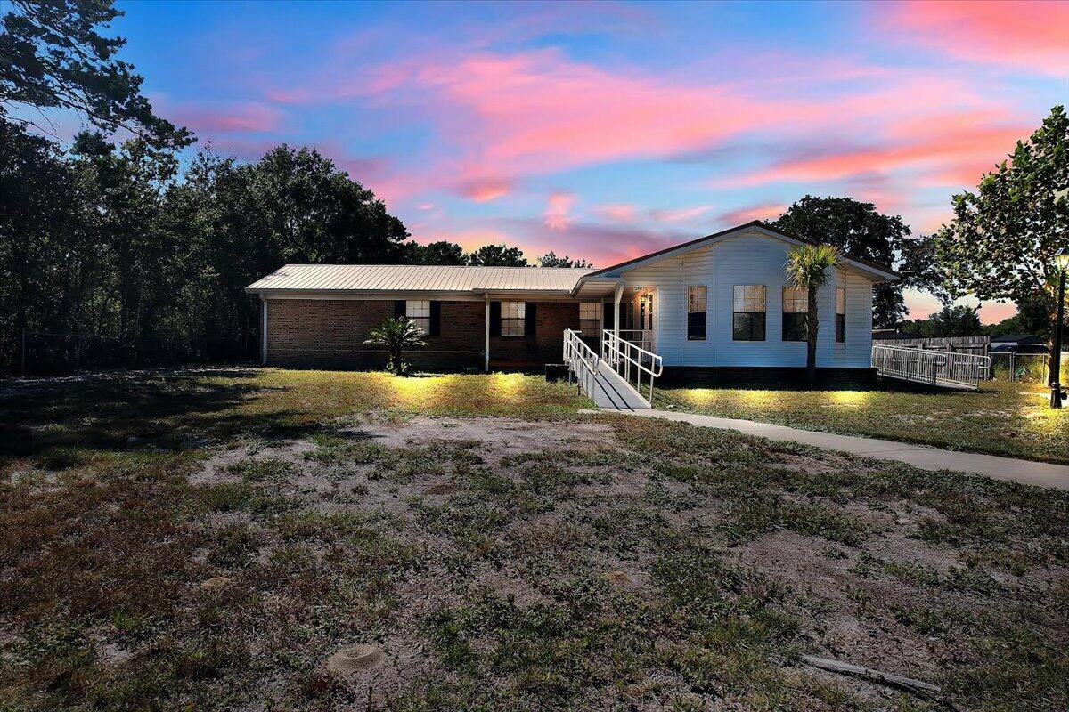 NO RECORDED SUBDIVISION - Residential