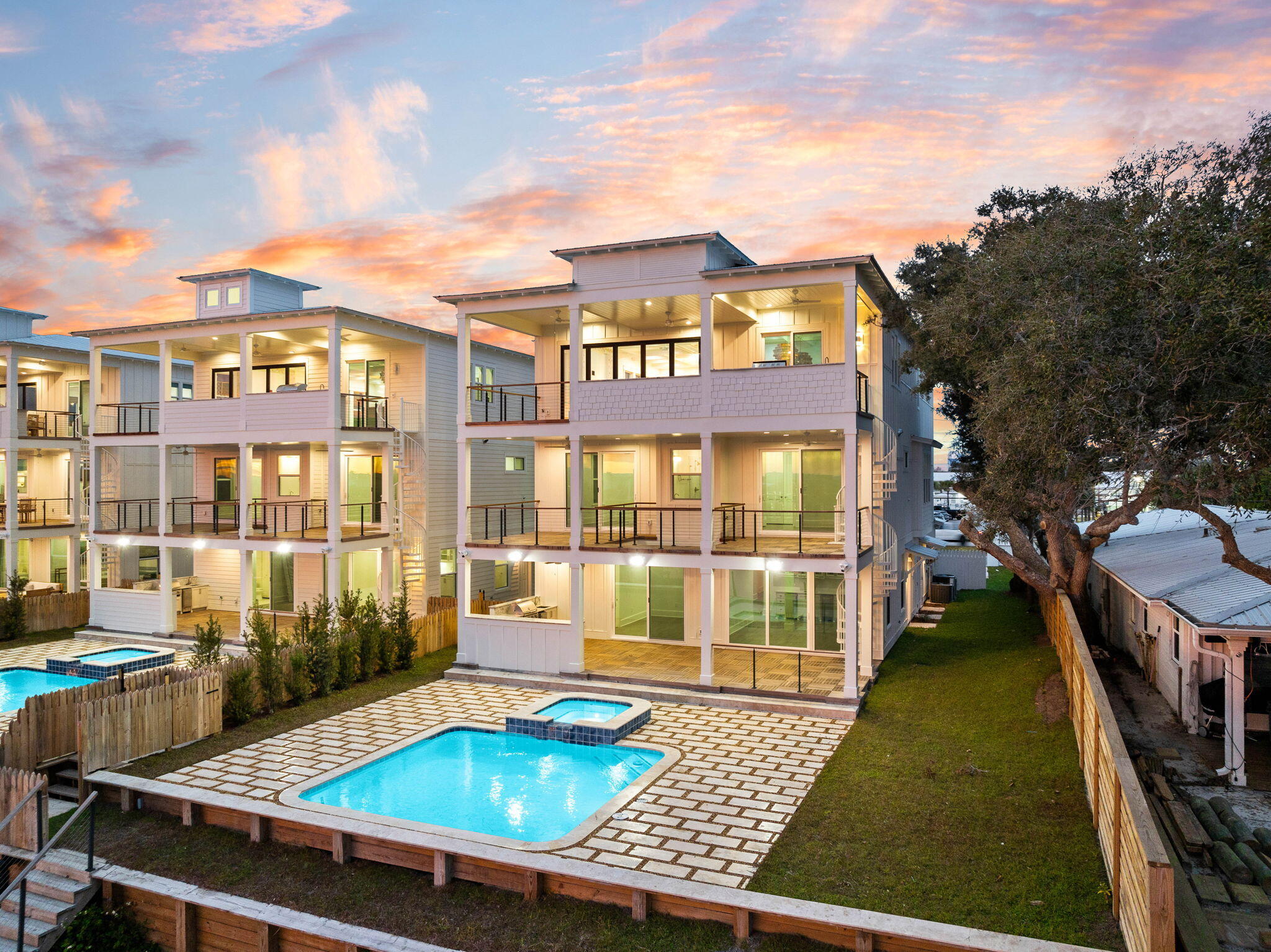 The Retreat at Old Pass - Residential