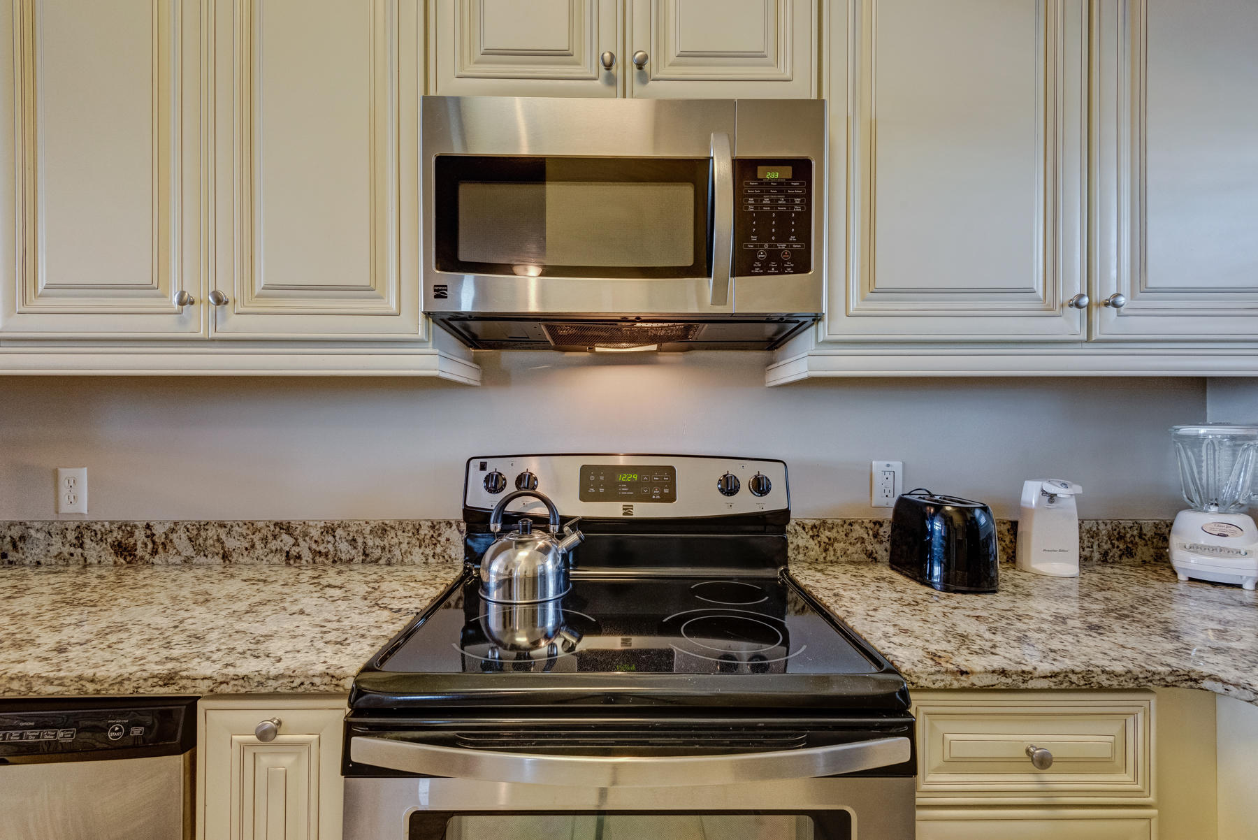 SUMMIT AT TOPS'L (THE) - Residential