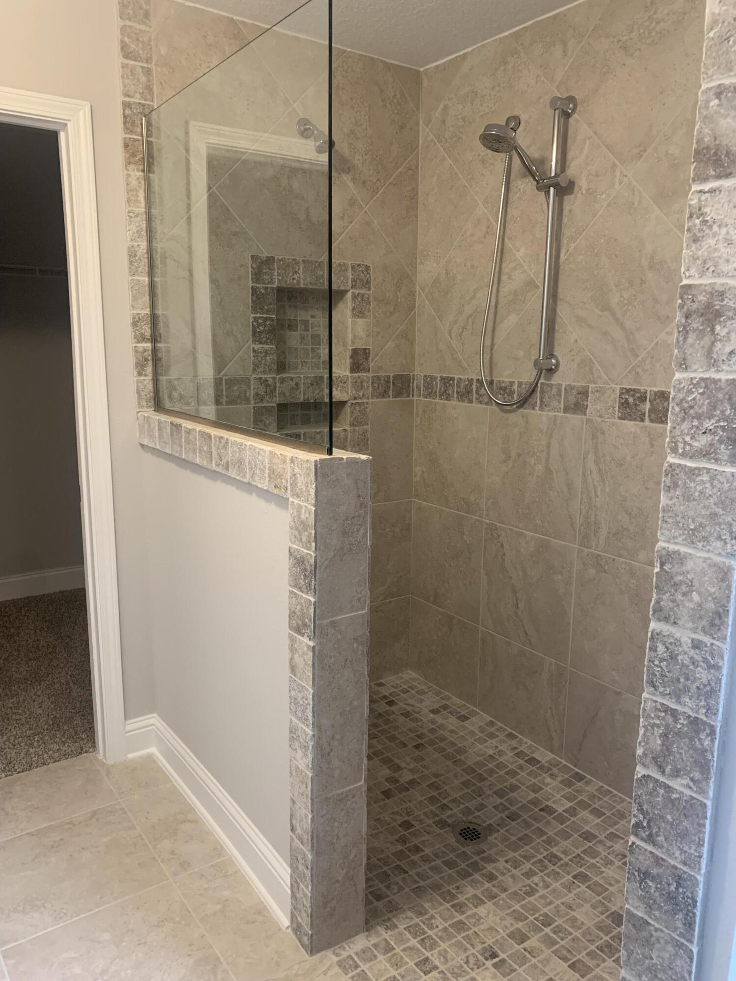 CREETS LANDING - Residential