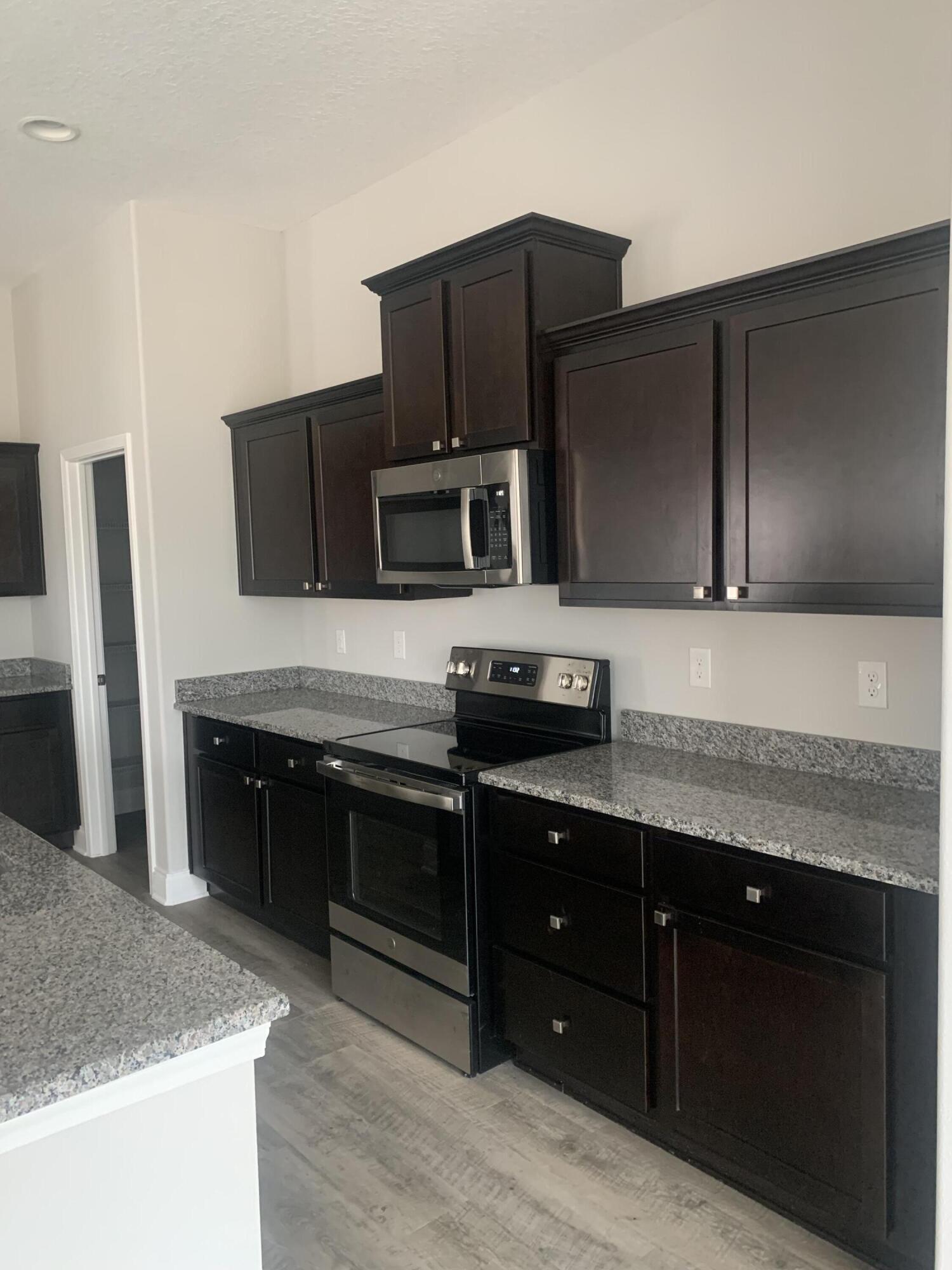 CREETS LANDING - Residential