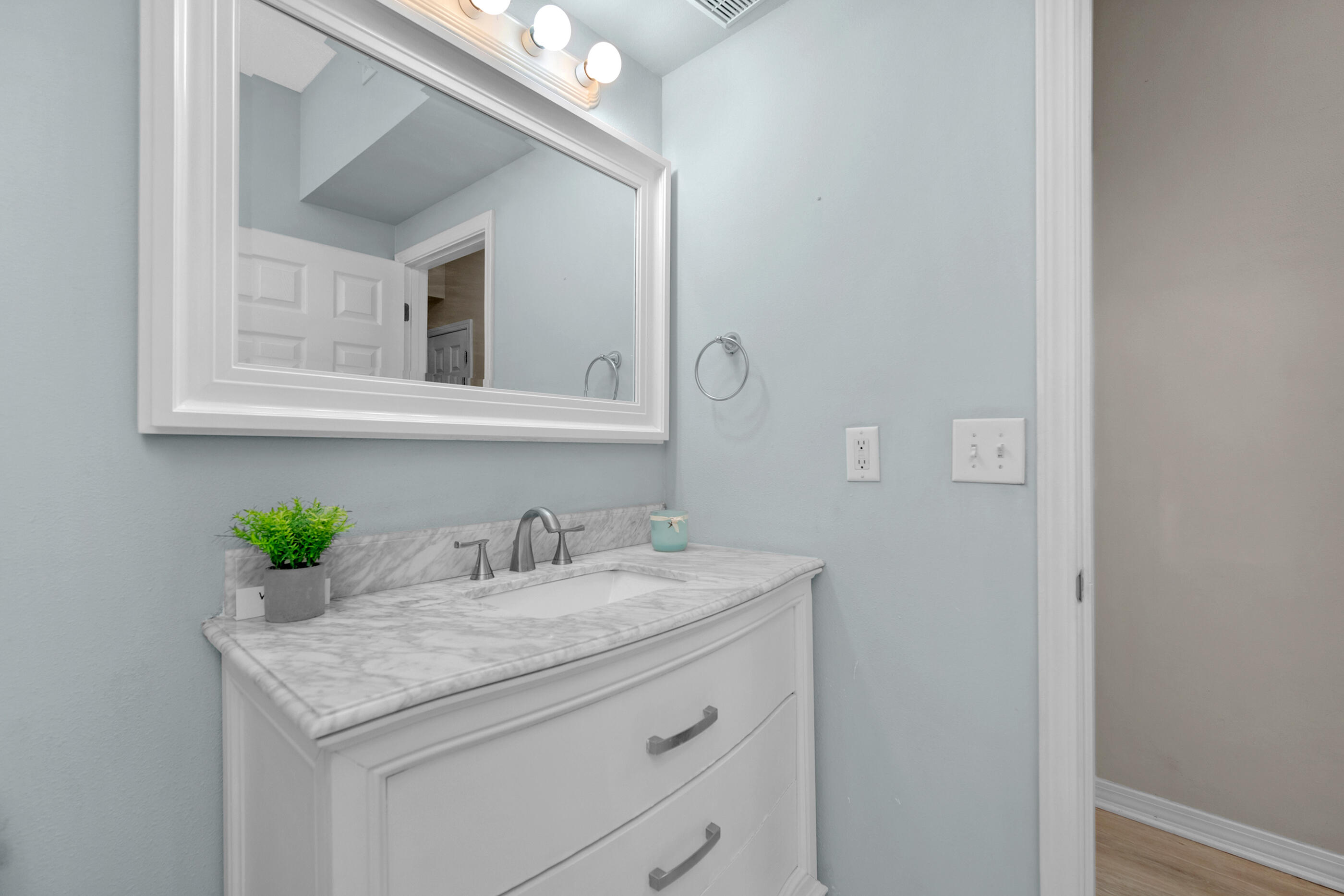 THE OAKS AT NICEVILLE PH I - Residential