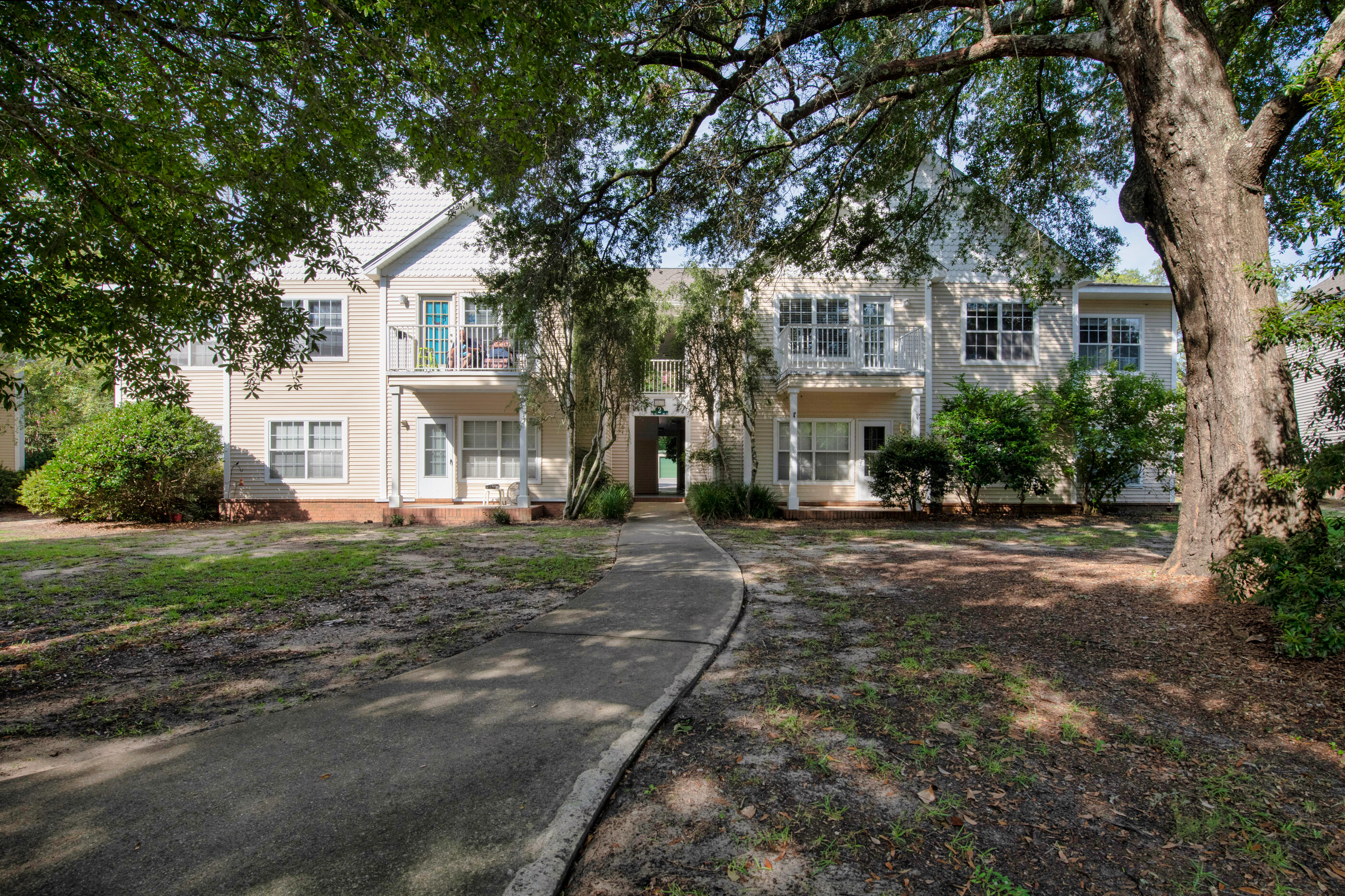 THE OAKS AT NICEVILLE PH I - Residential