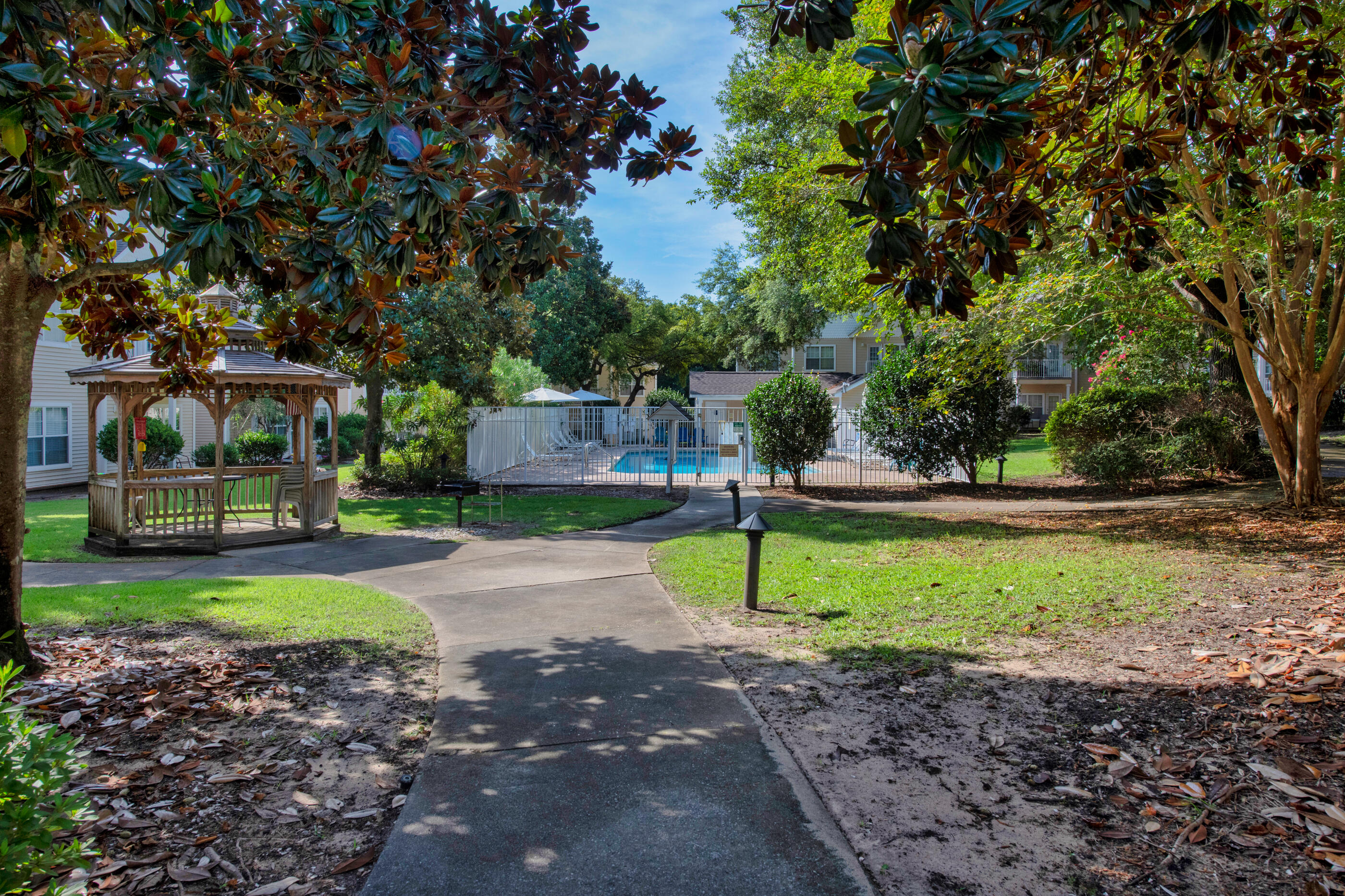 THE OAKS AT NICEVILLE PH I - Residential