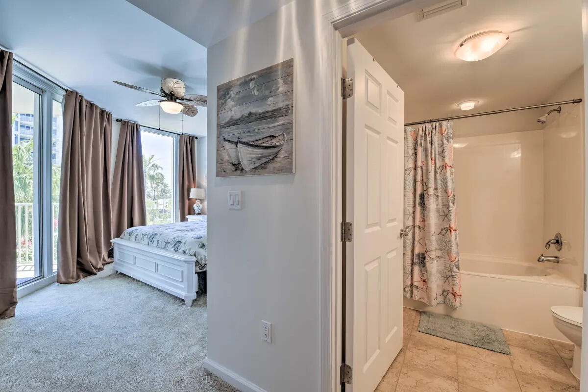 THE PALMS OF DESTIN - Residential