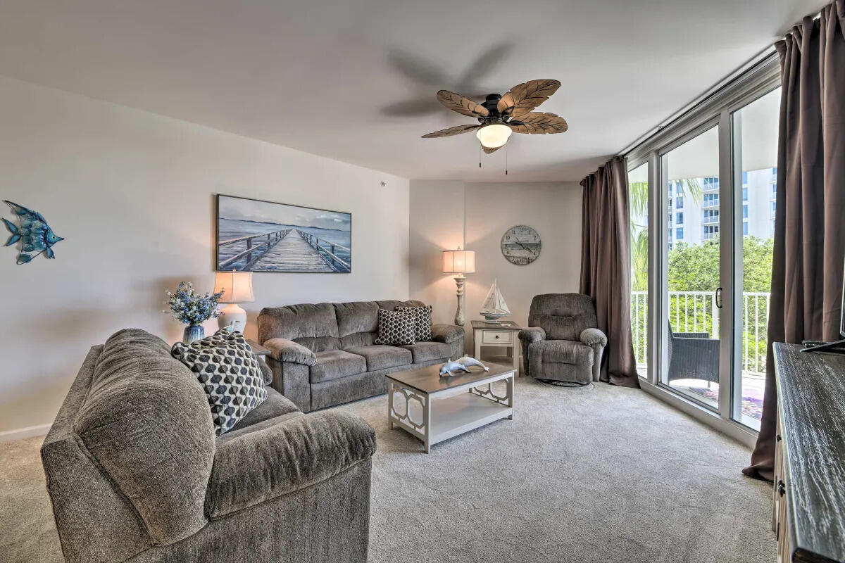 THE PALMS OF DESTIN - Residential