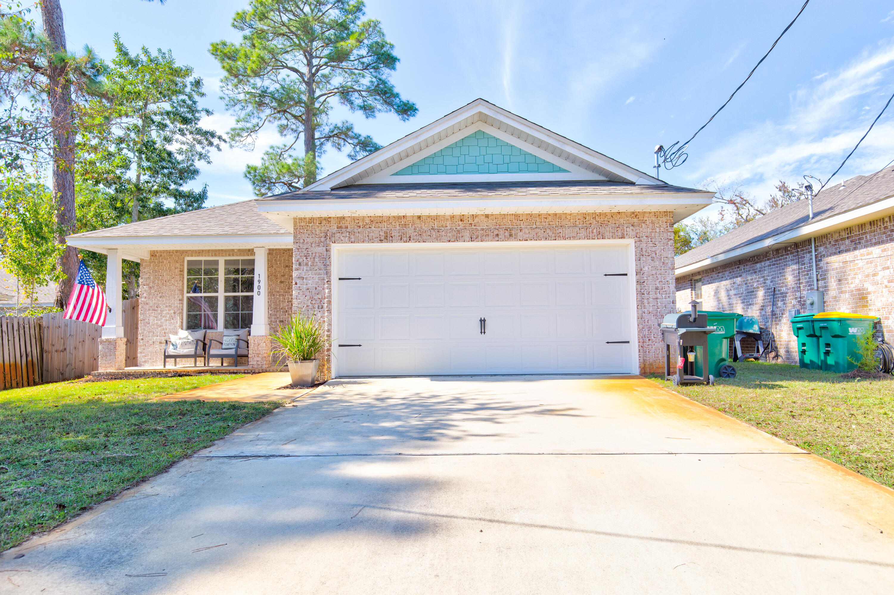 VALPARAISO PINECREST 6 - Residential