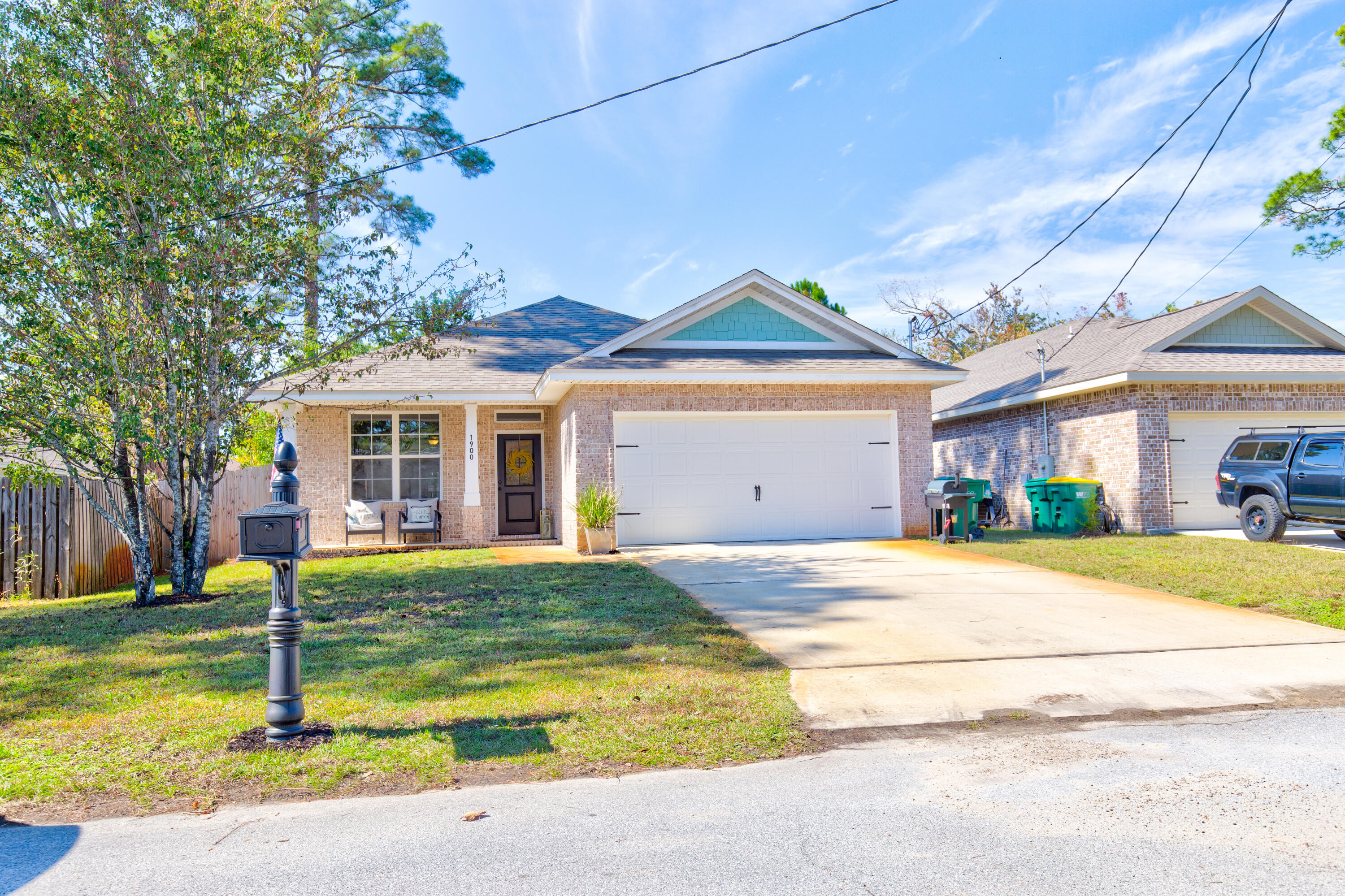 VALPARAISO PINECREST 6 - Residential