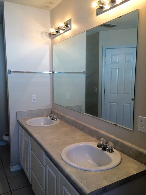 REDSTONE ESTATES - Residential Lease