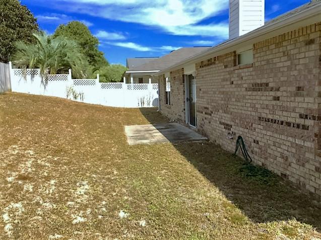 REDSTONE ESTATES - Residential Lease