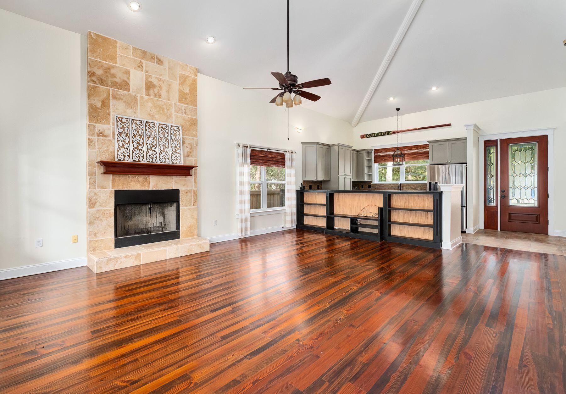 DAUGHETTES AMENDED - Residential