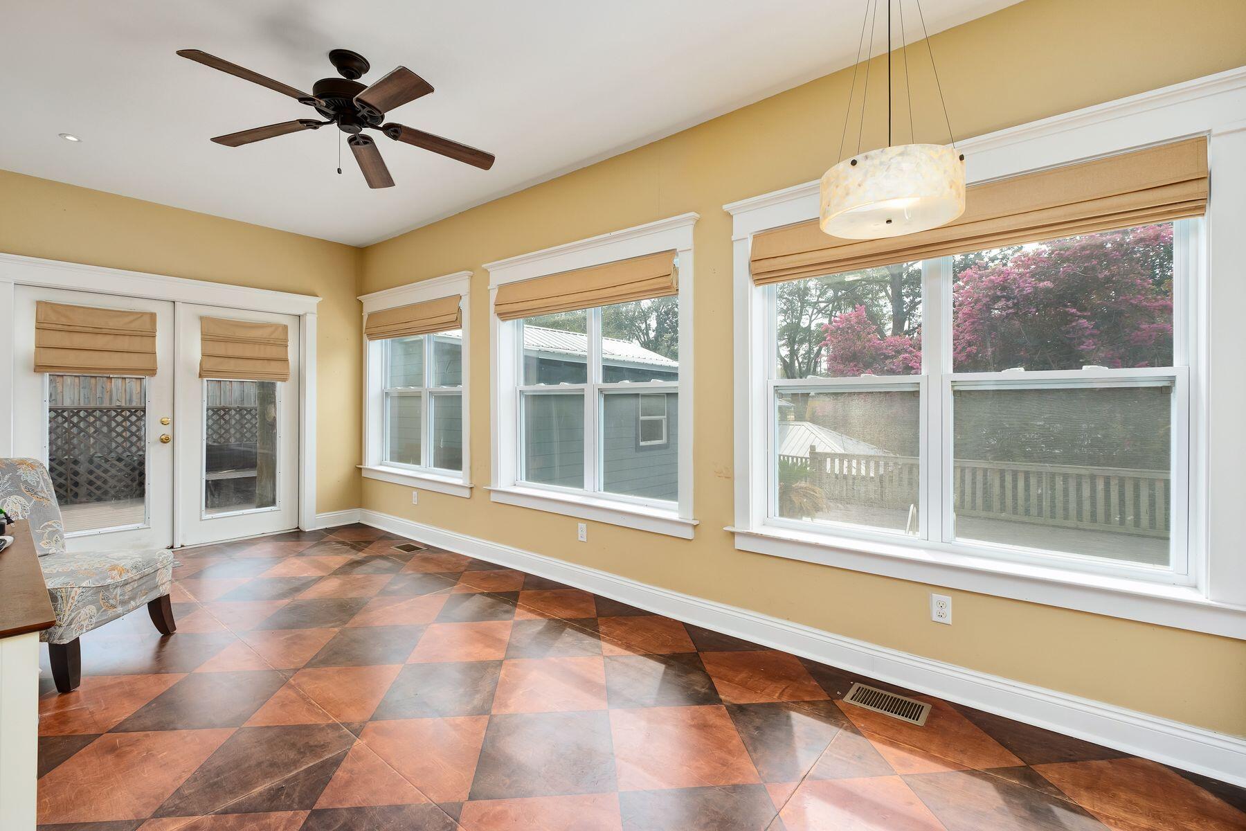 DAUGHETTES AMENDED - Residential