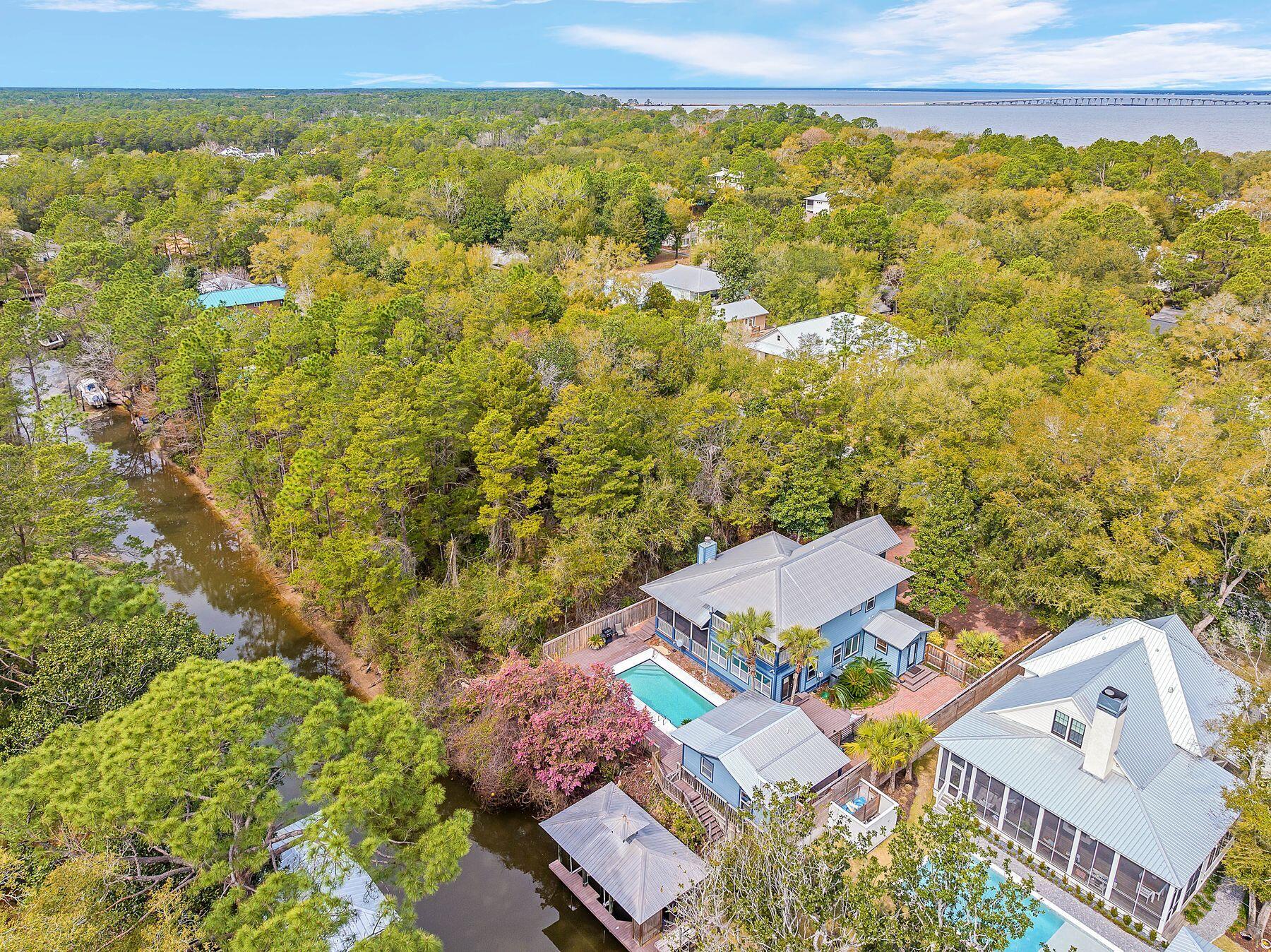 DAUGHETTES AMENDED - Residential