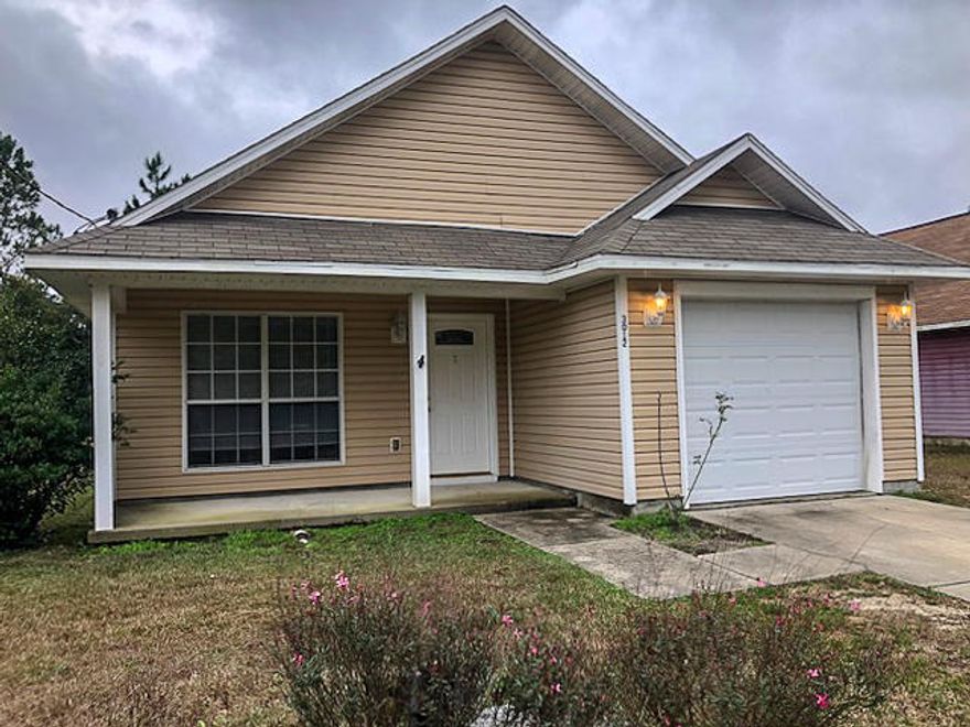NEW HVAC installed December 2016! This great home is just North of I-10 and only takes a few short minutes to get to Pensacola! The home offers an open floor plan with a living/ dining combo, separate laundry and a perfect sized back yard! All dimensions and measurements to be verified by buyer.