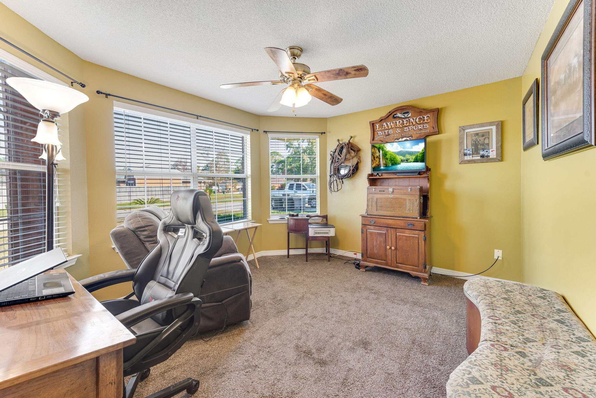 EMERALD SHORES - Residential