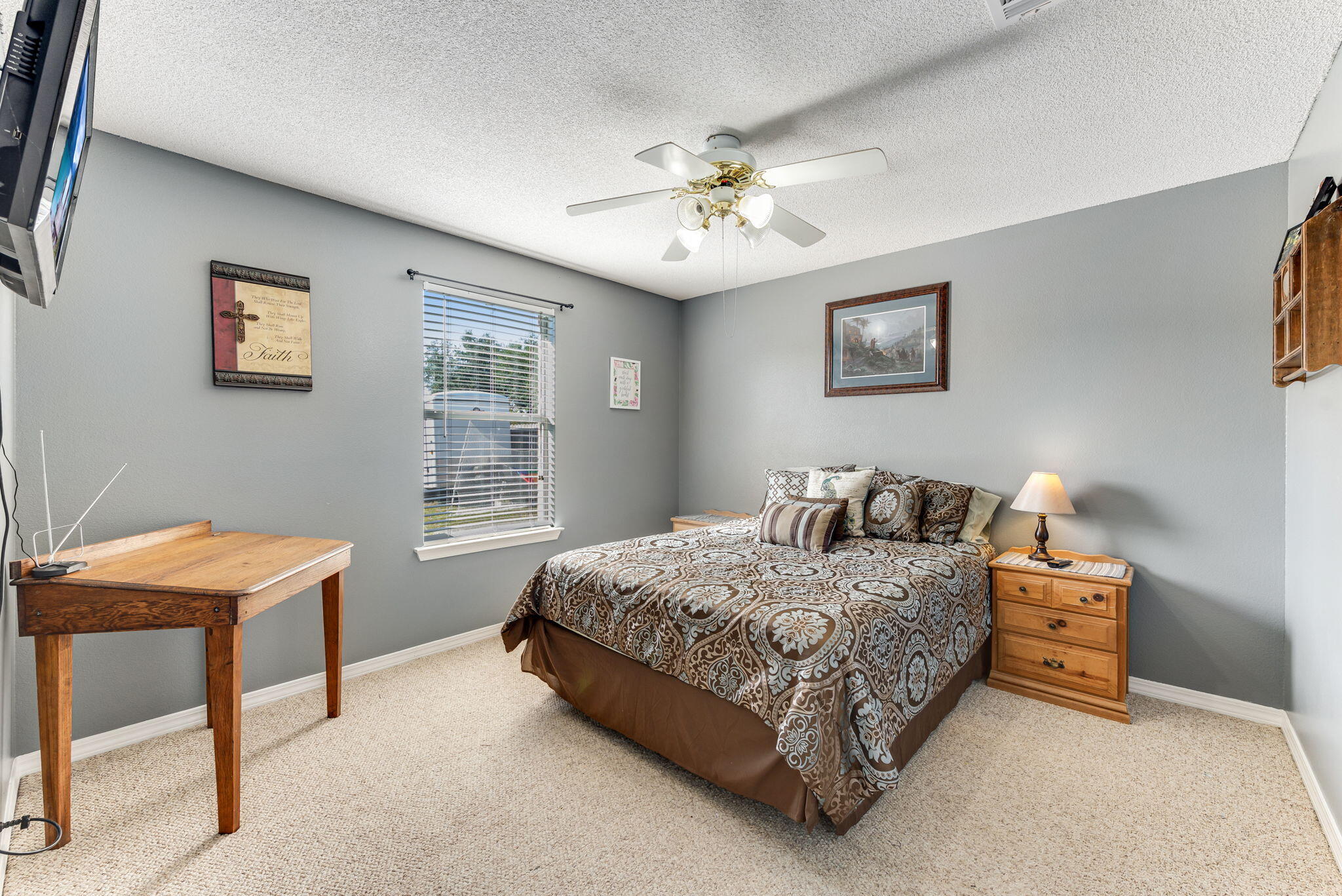 EMERALD SHORES - Residential