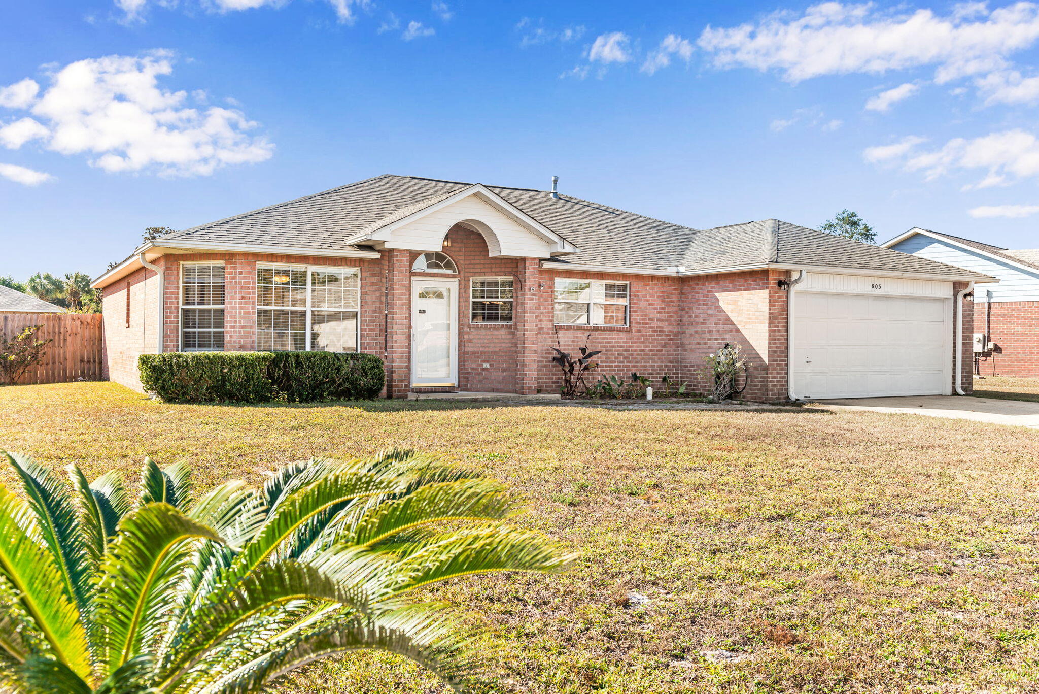 EMERALD SHORES - Residential