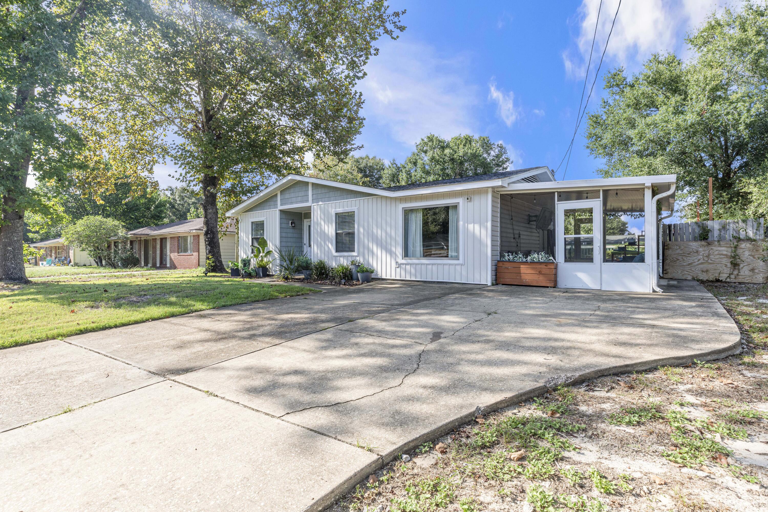 SANTA MARKELLA - Residential