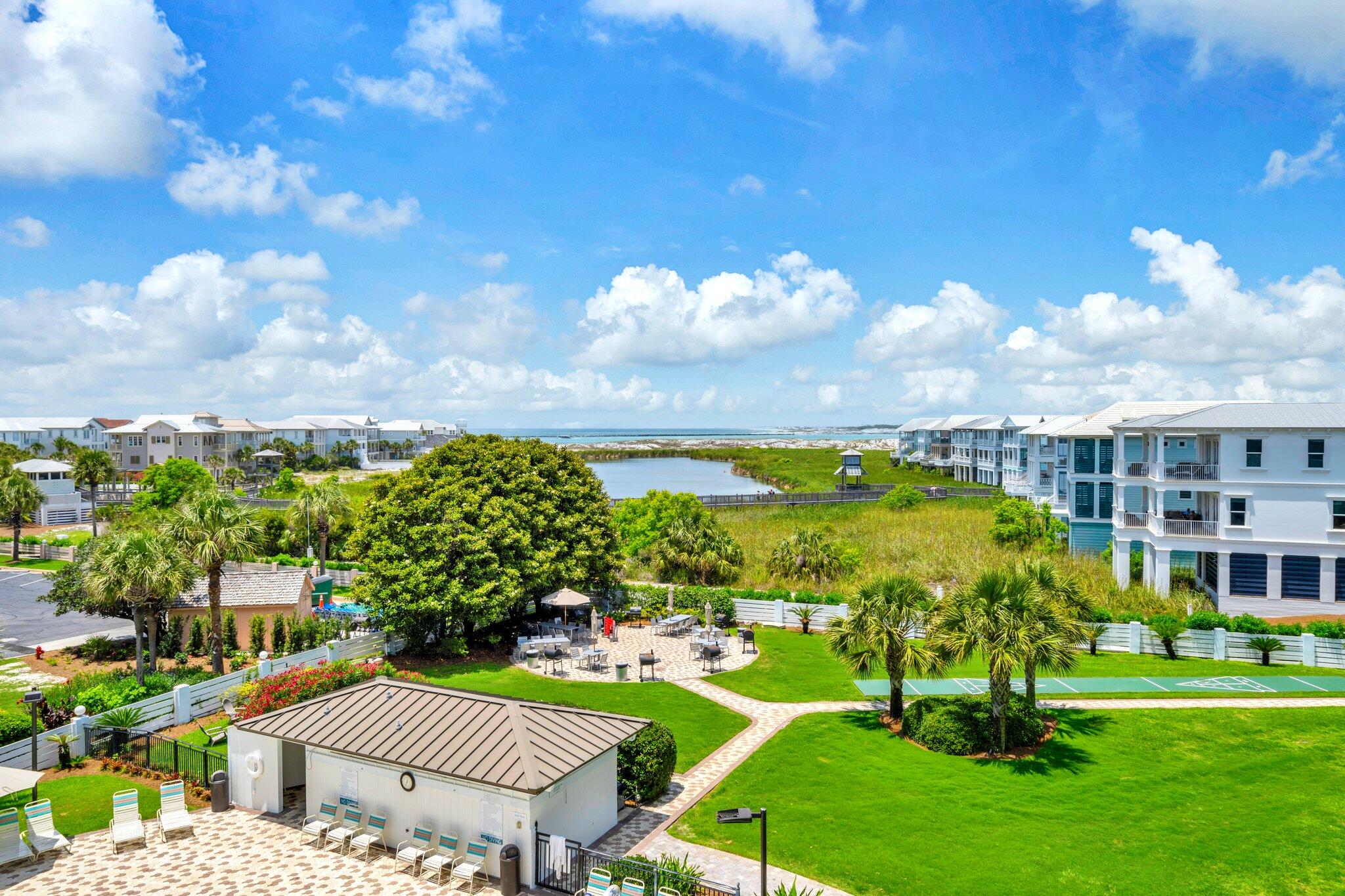 ISLANDER CONDO PH 2 - Residential