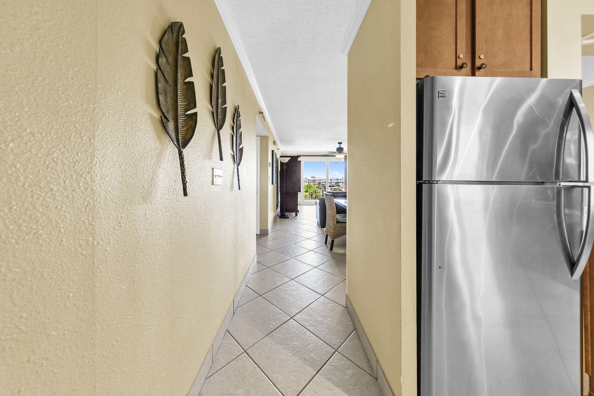 ISLANDER CONDO PH 2 - Residential