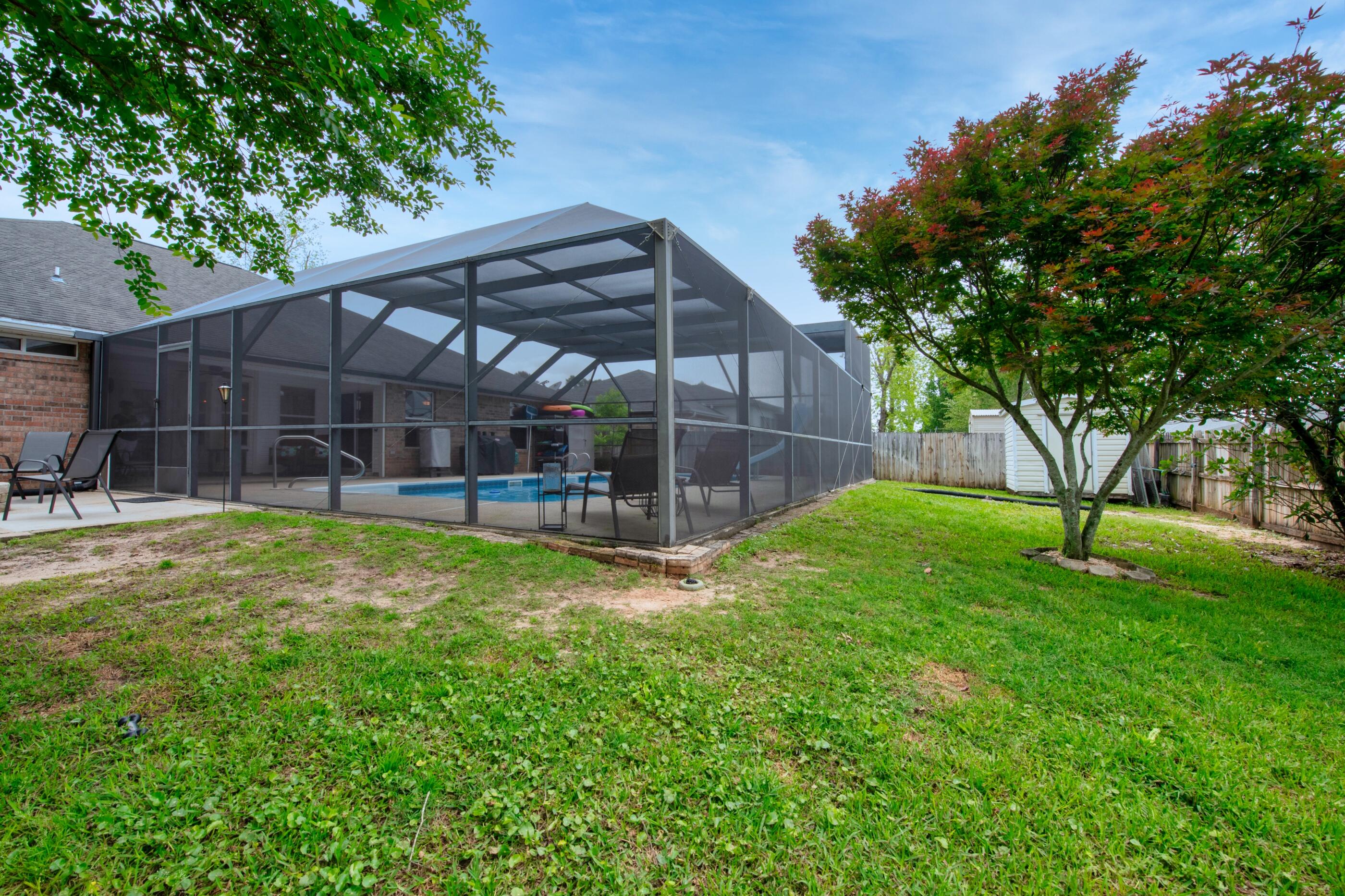 BROOKE ESTATES PH I - Residential