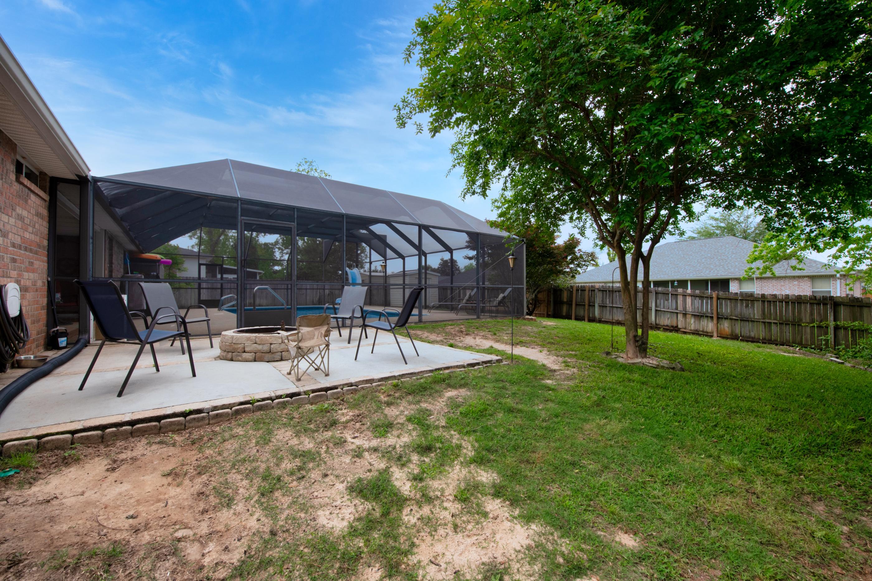 BROOKE ESTATES PH I - Residential