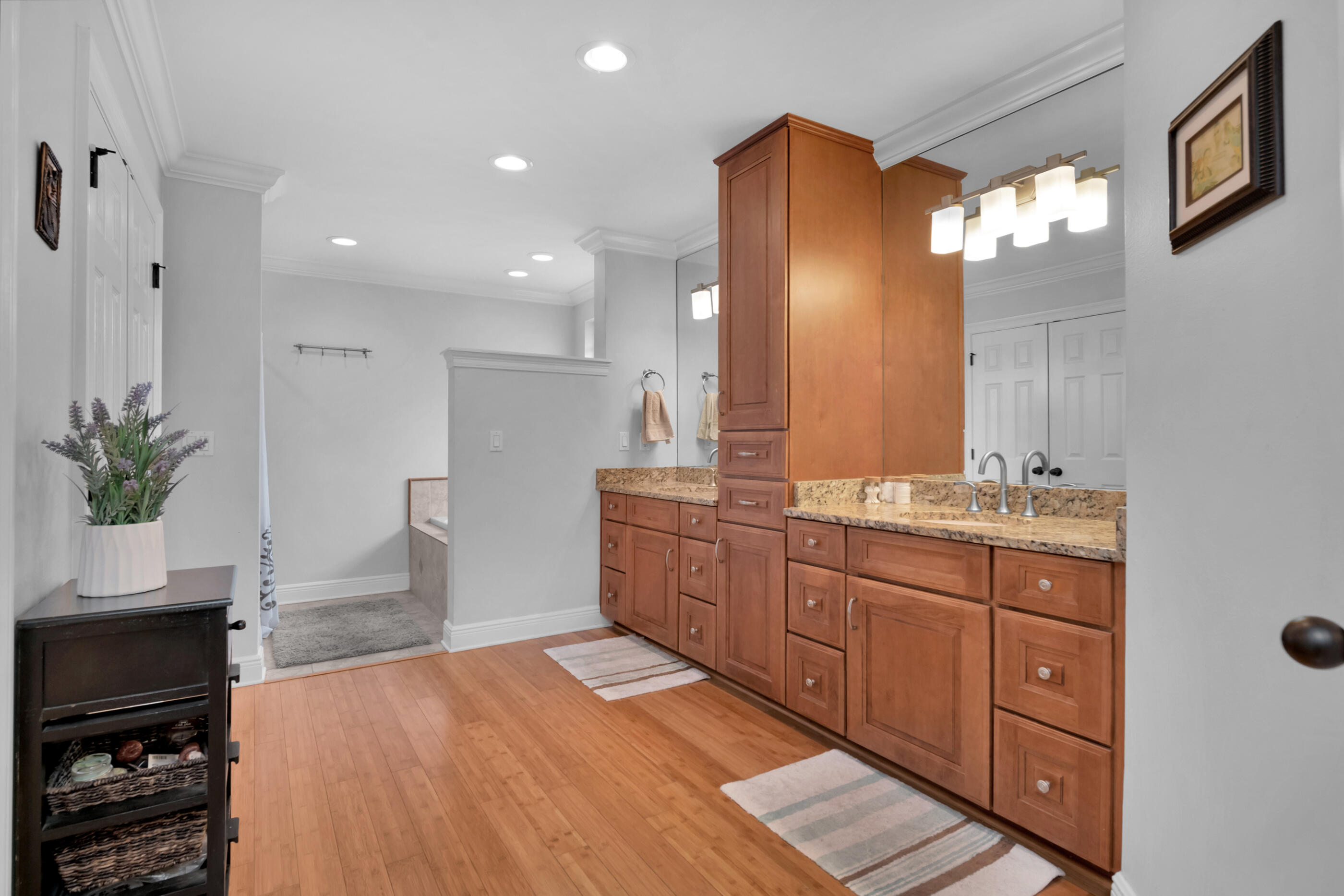 BROOKE ESTATES PH I - Residential