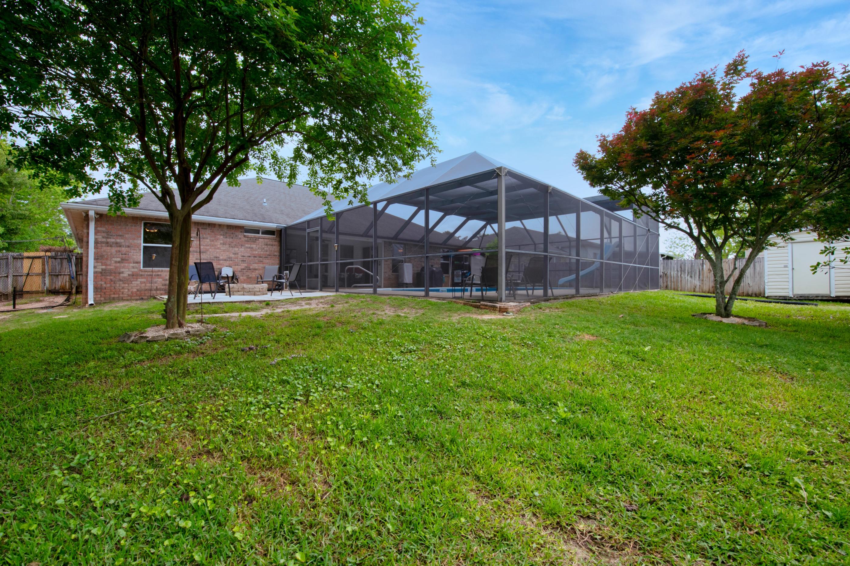 BROOKE ESTATES PH I - Residential