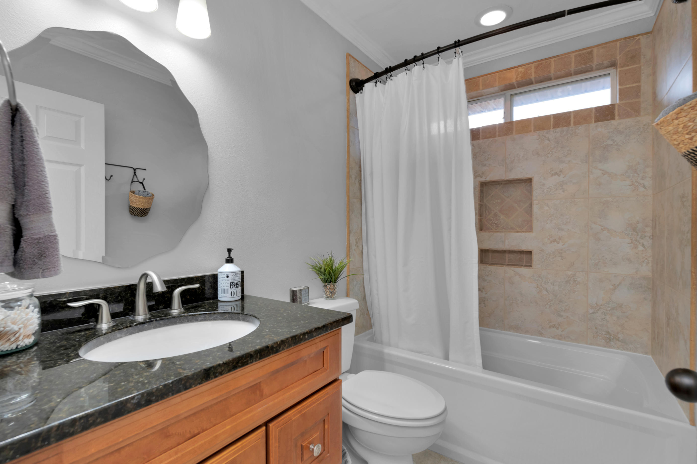 BROOKE ESTATES PH I - Residential