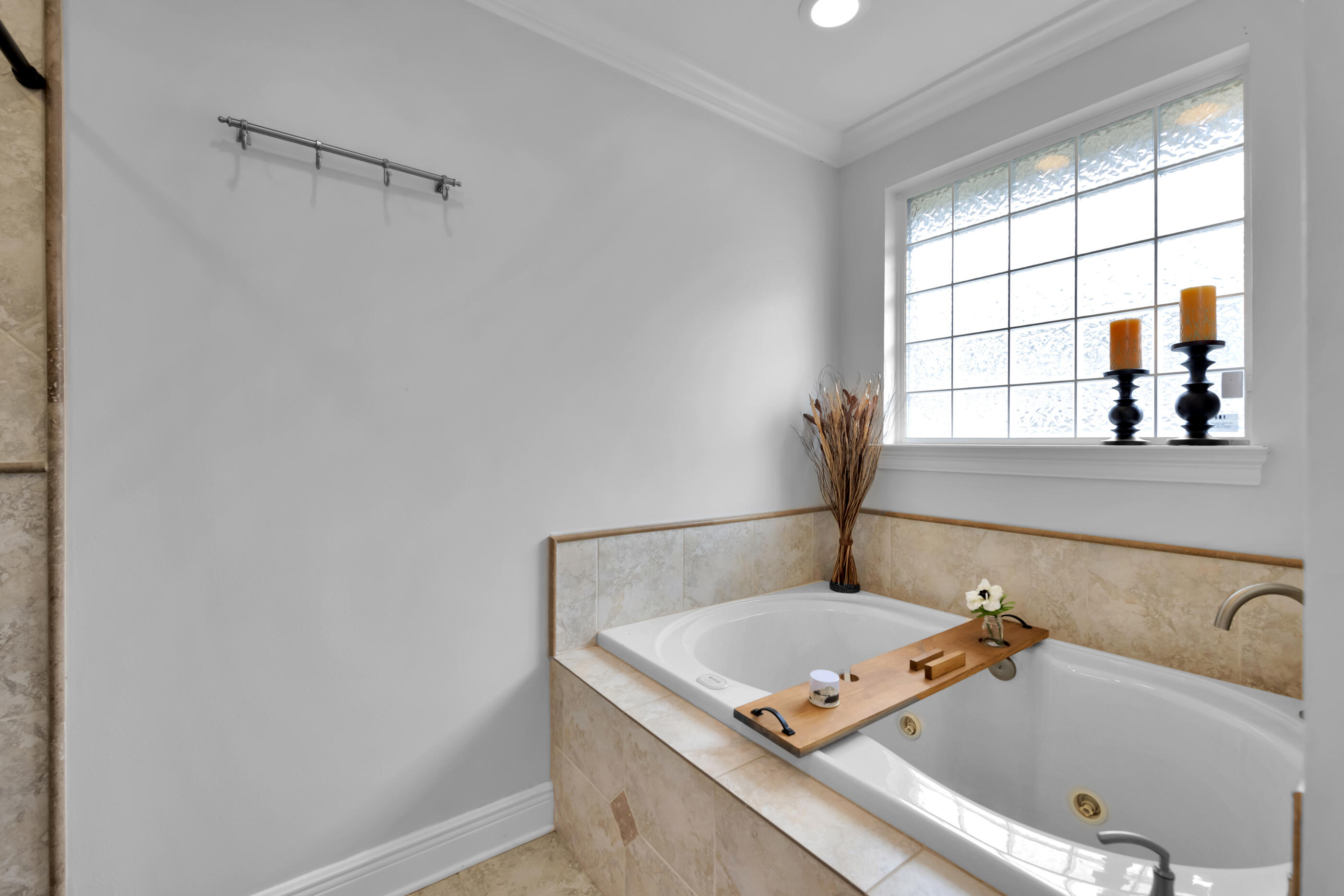 BROOKE ESTATES PH I - Residential