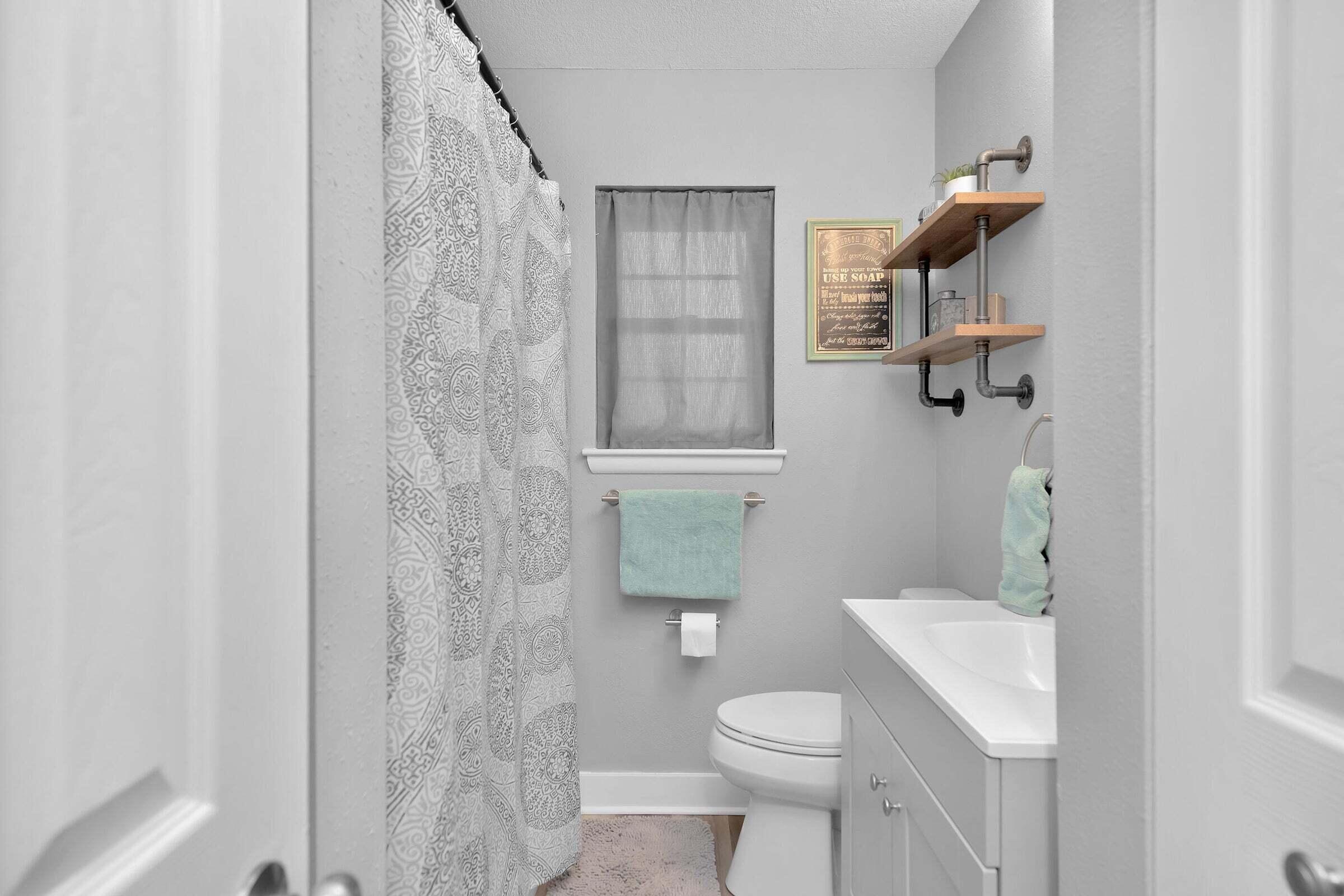 GARNIERS ADDS 1-7 (242208.00) - Residential Lease