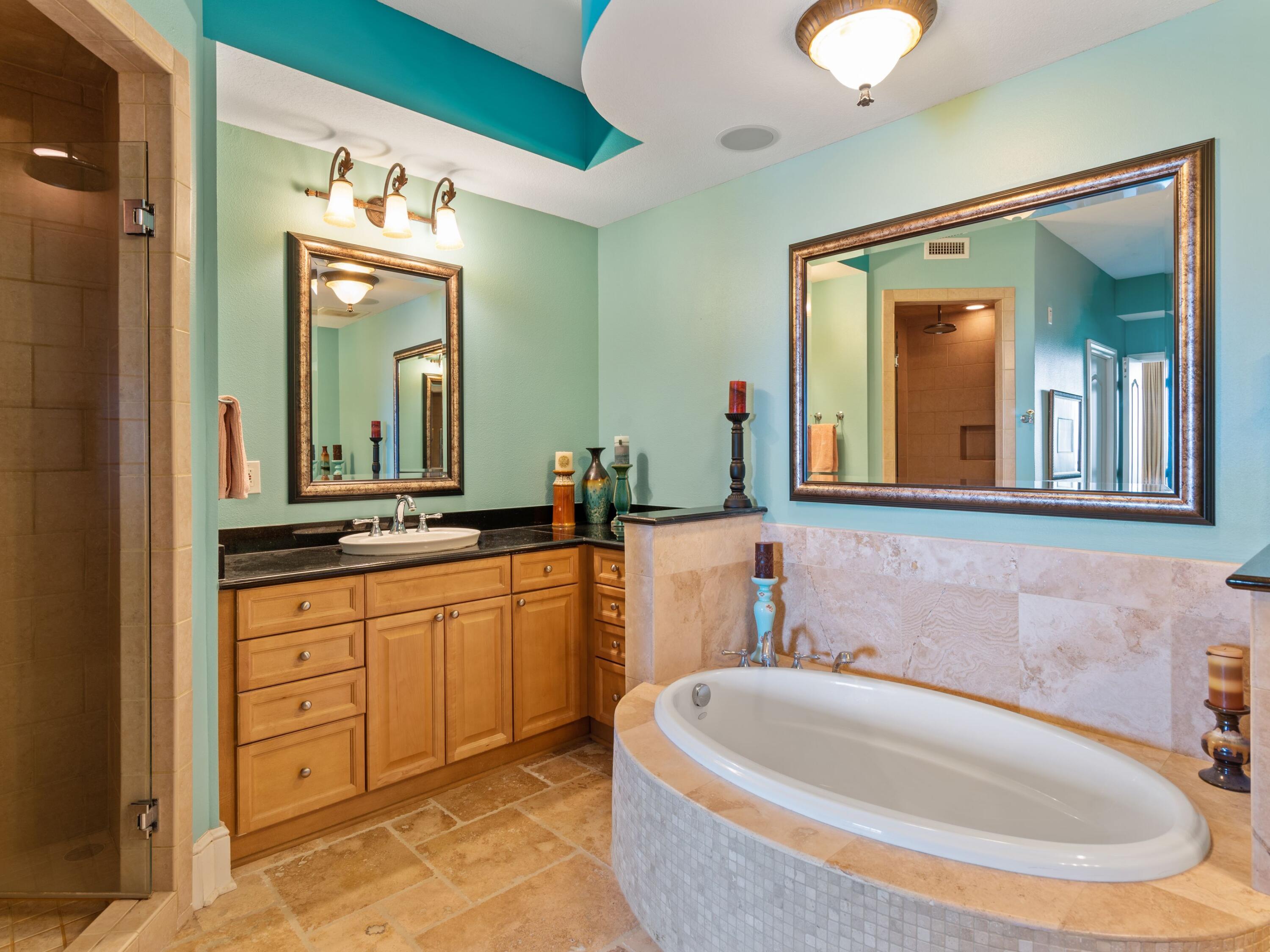 BELLA RIVA - Residential