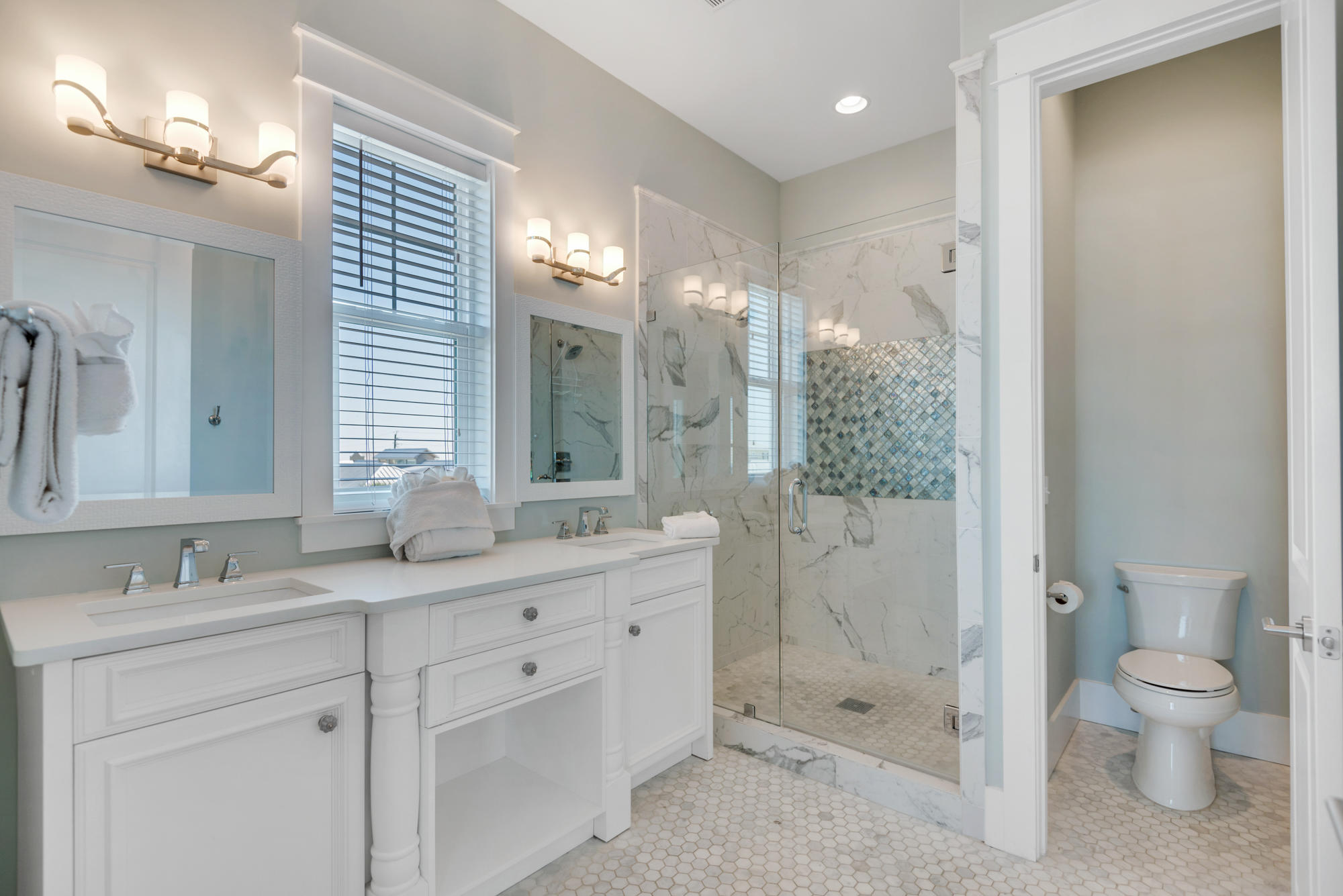 FRANGISTA BEACH 1ST ADDN - Residential