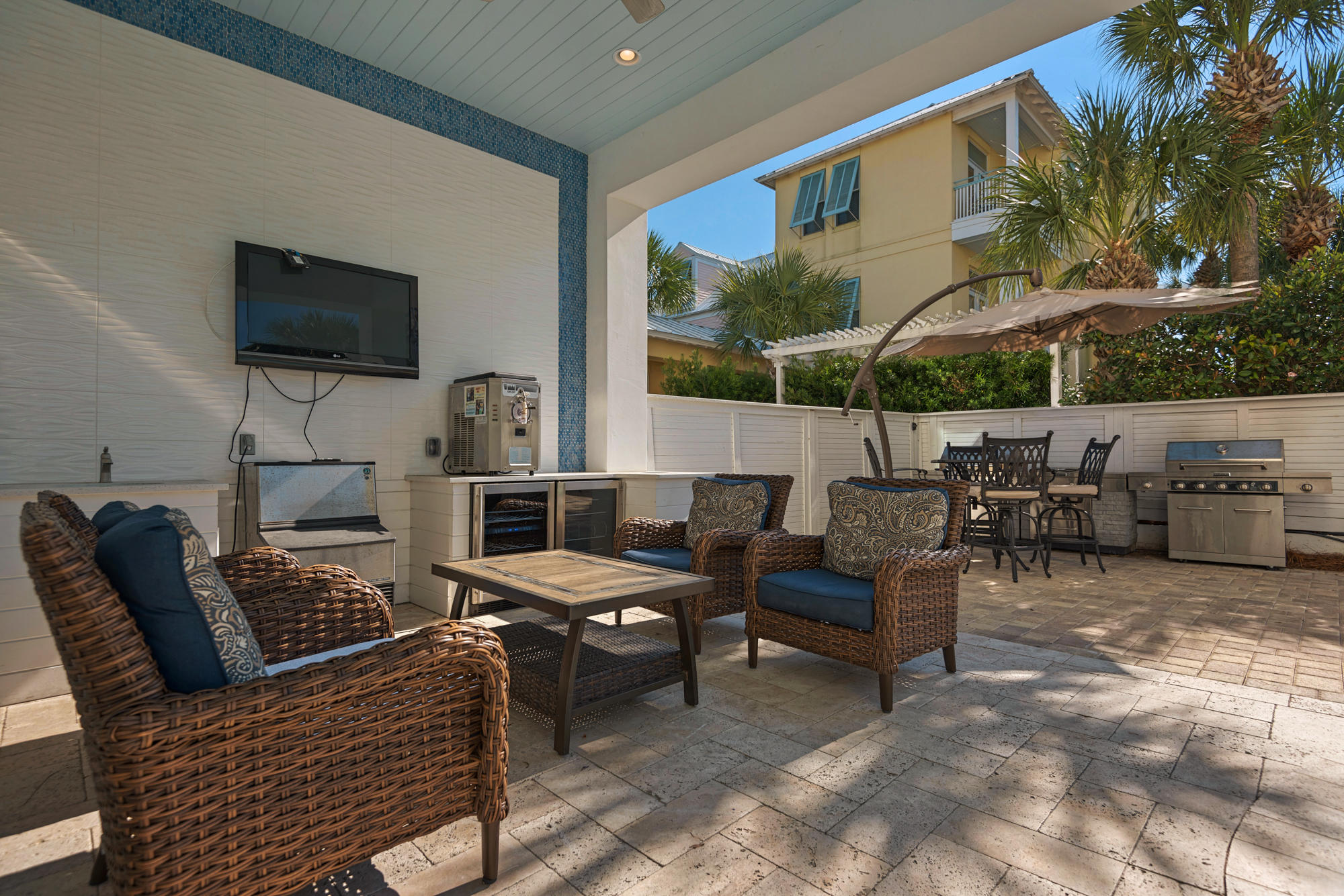 FRANGISTA BEACH 1ST ADDN - Residential