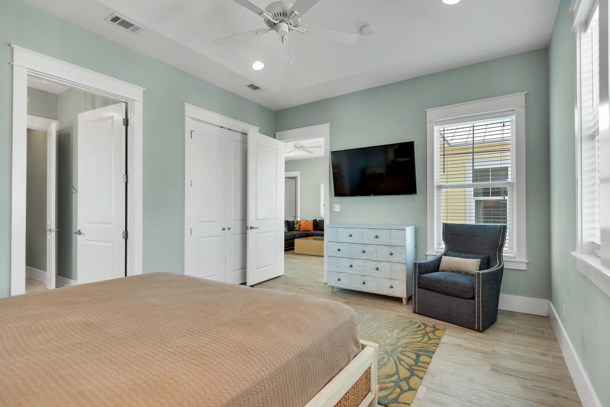 FRANGISTA BEACH 1ST ADDN - Residential