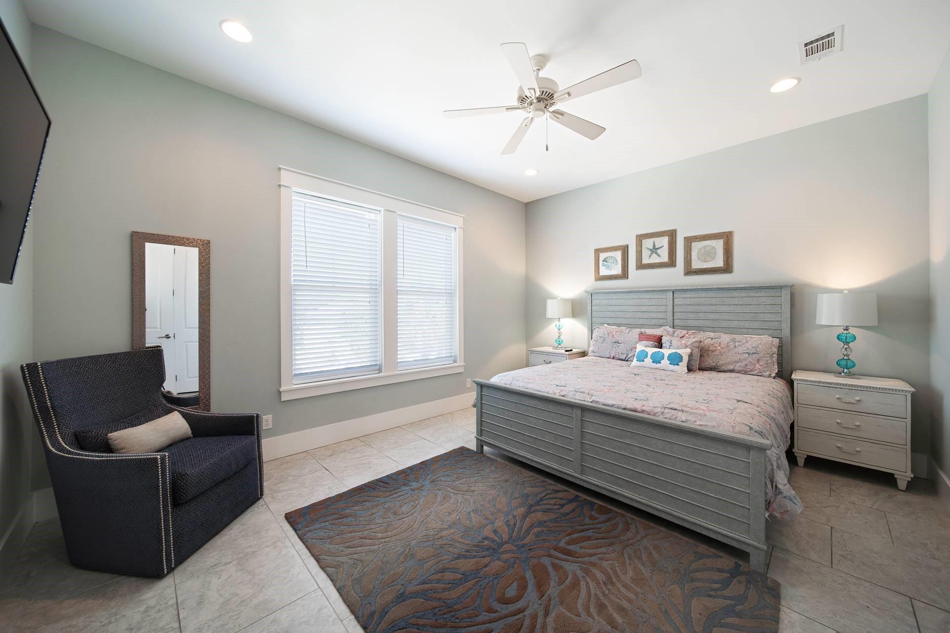 FRANGISTA BEACH 1ST ADDN - Residential