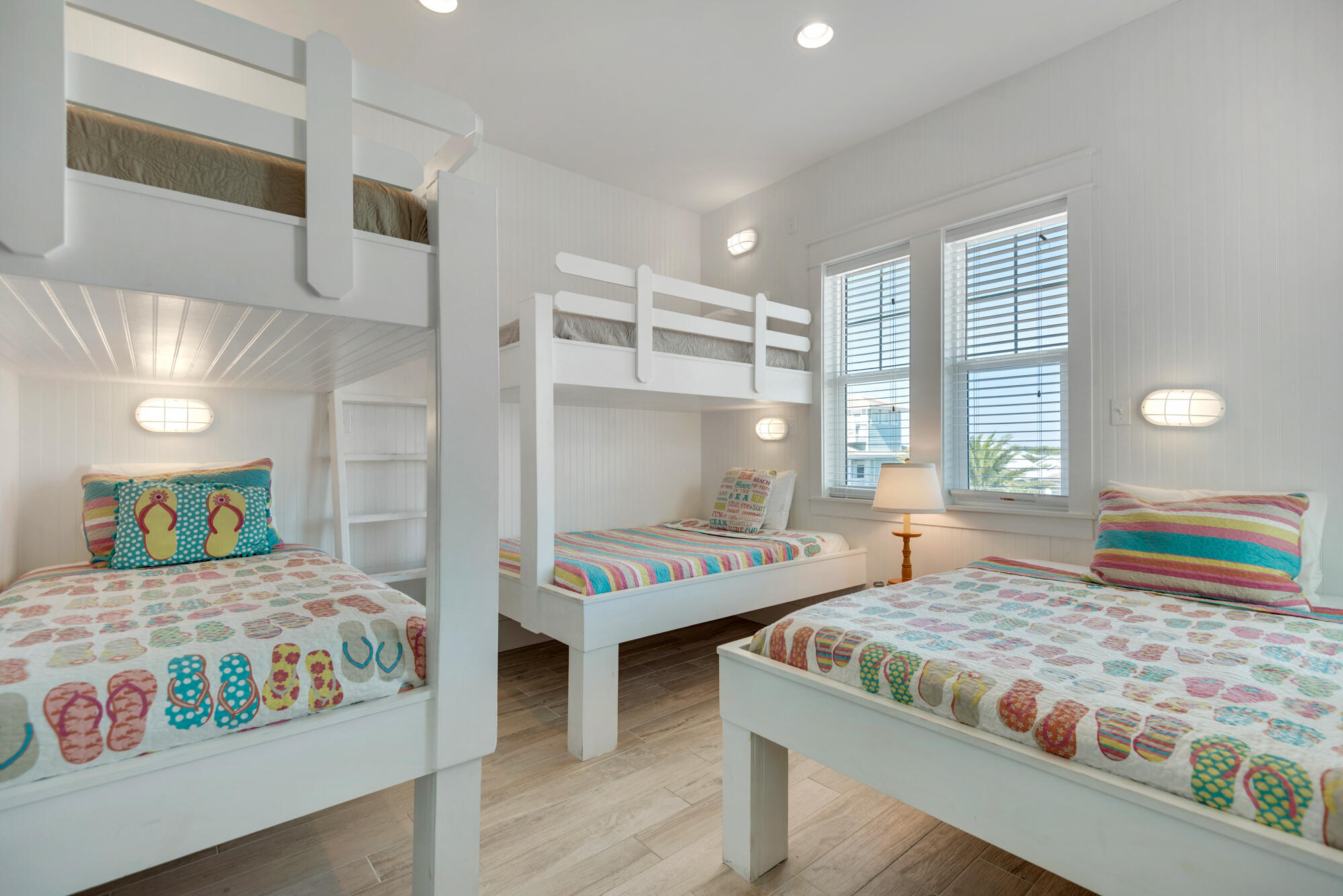 FRANGISTA BEACH 1ST ADDN - Residential