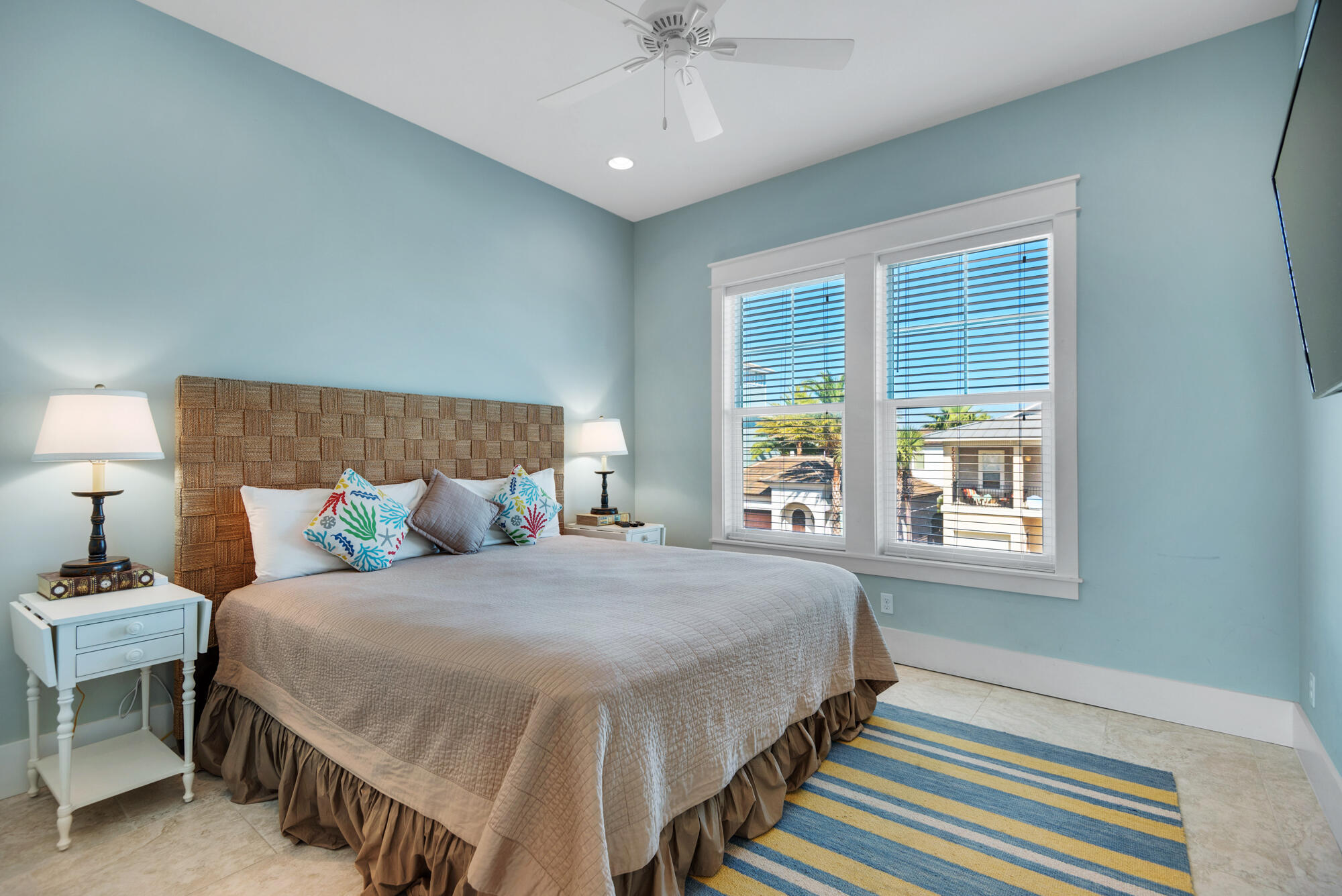 FRANGISTA BEACH 1ST ADDN - Residential