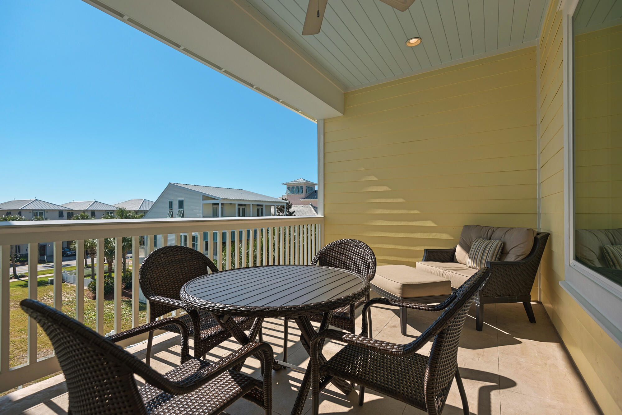 FRANGISTA BEACH 1ST ADDN - Residential