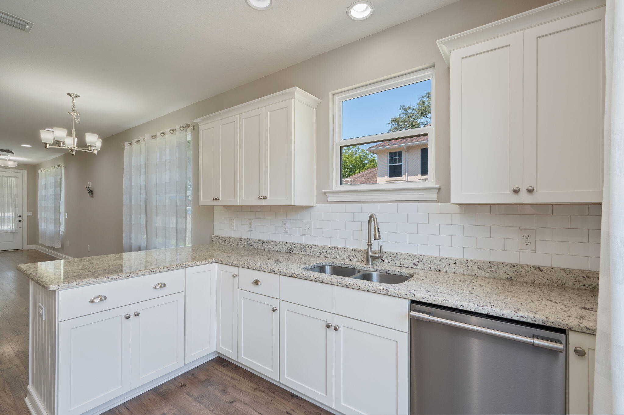 CAROL ANNE MANOR - Residential Lease
