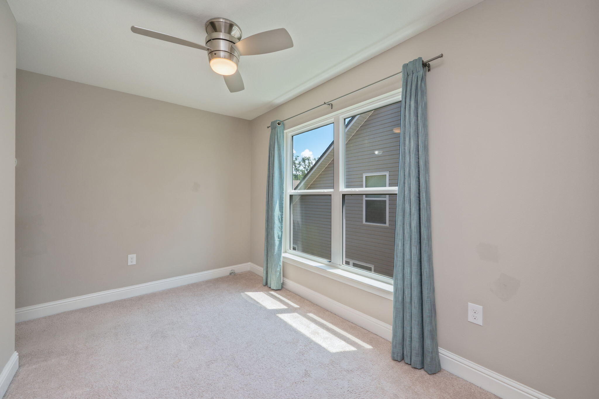 CAROL ANNE MANOR - Residential Lease